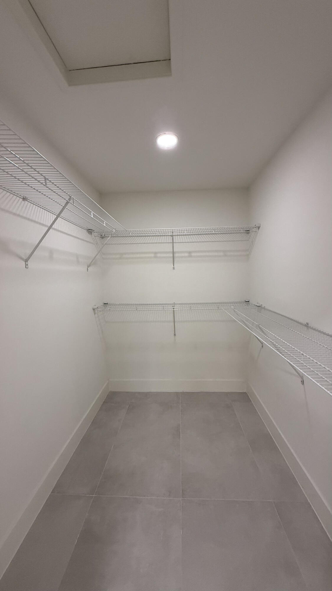 MARGATE VILLAGE PHASE I CONDO - Residential Lease