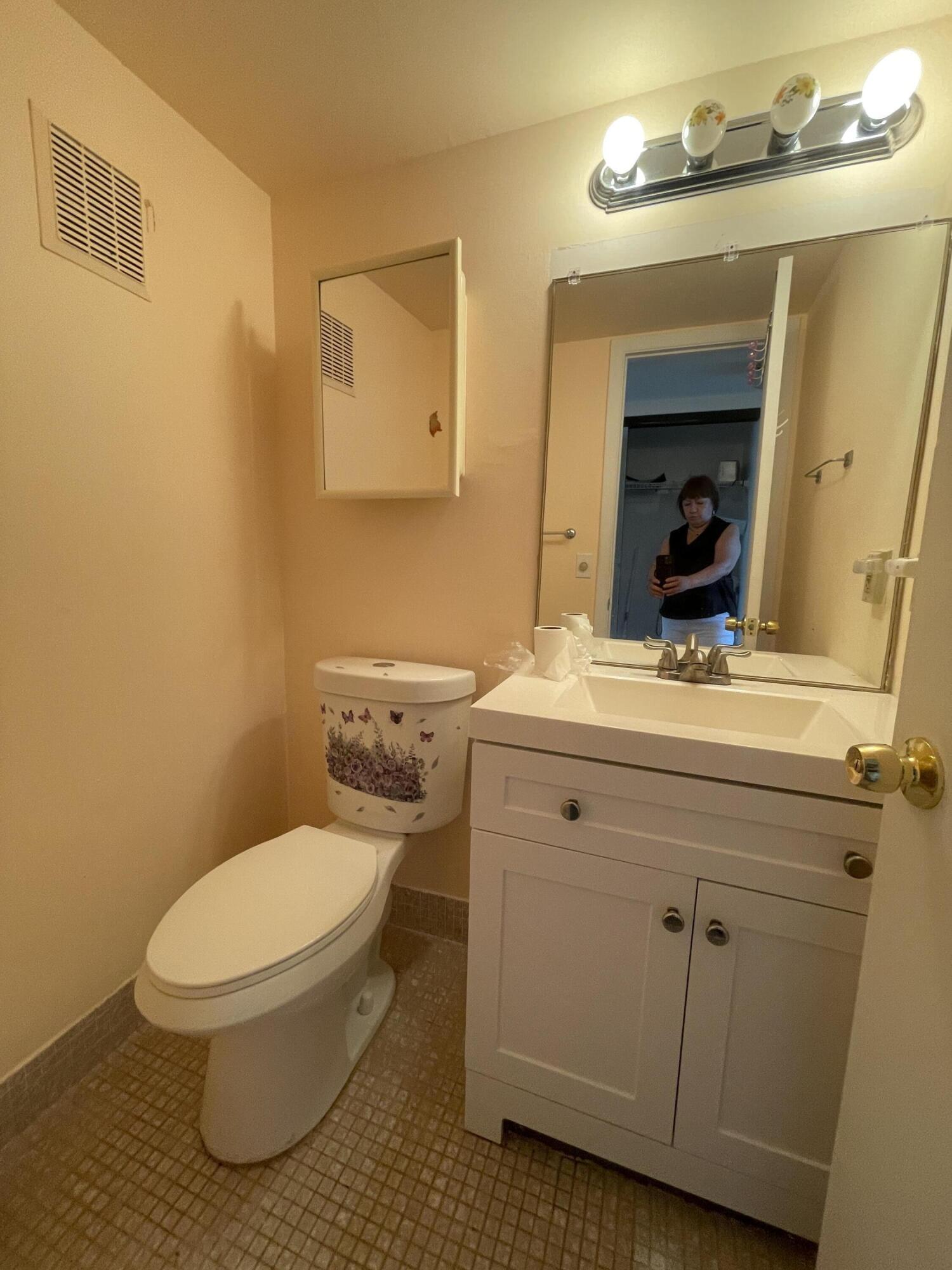 TILFORD X CONDO - Residential