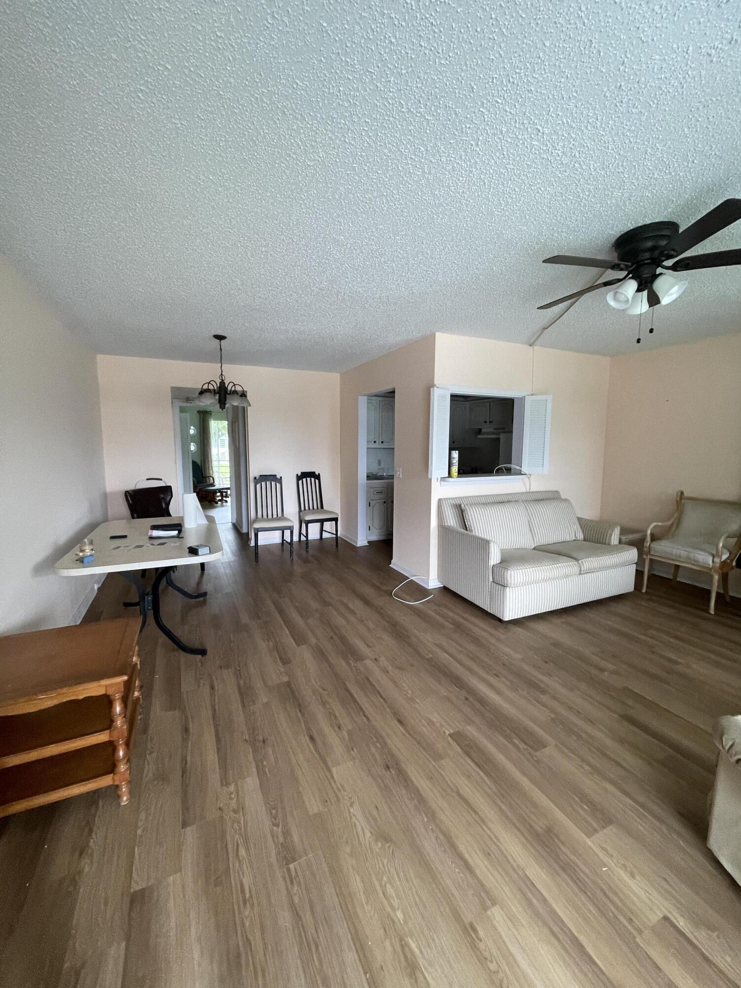 TILFORD X CONDO - Residential