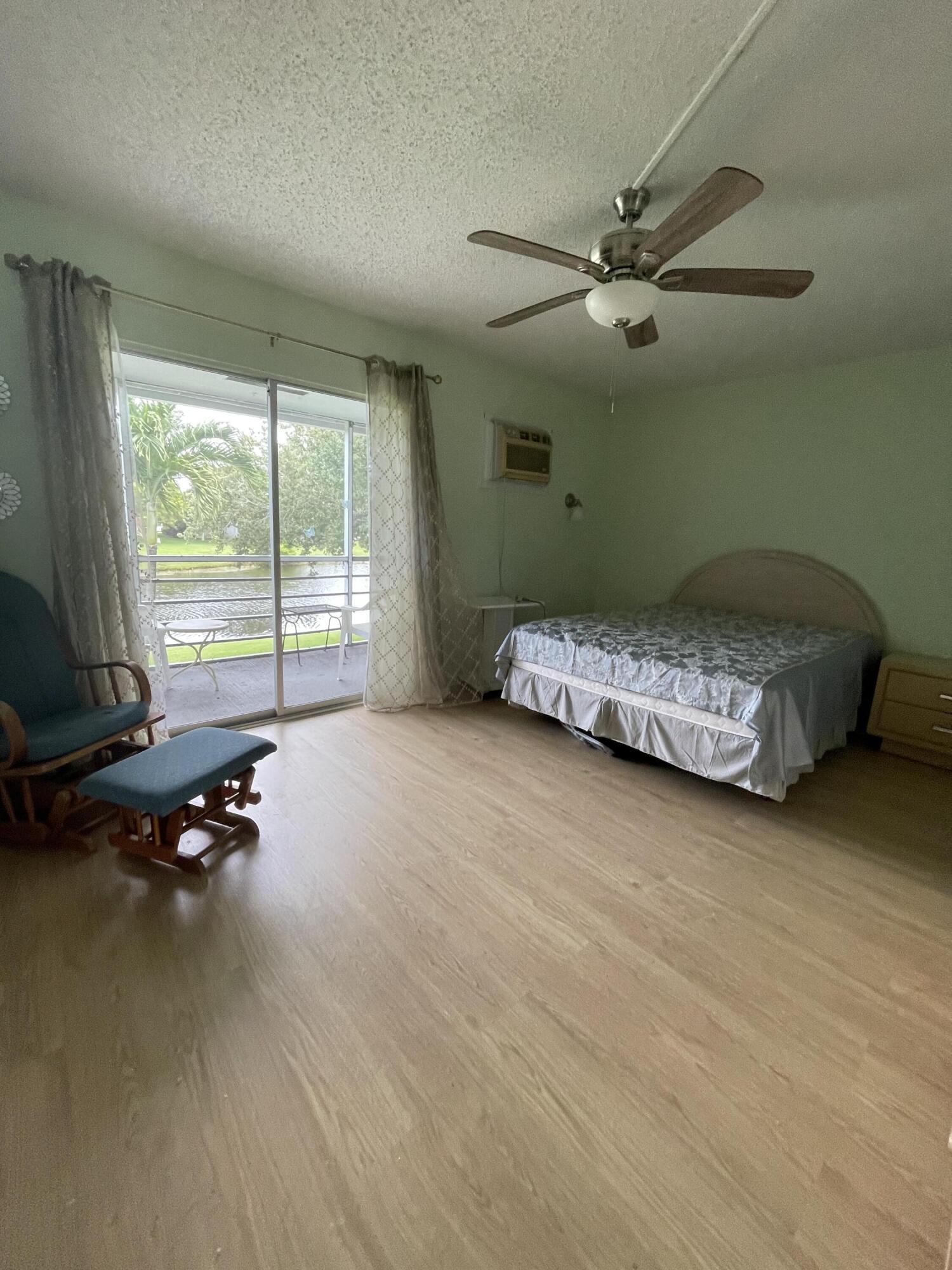 TILFORD X CONDO - Residential