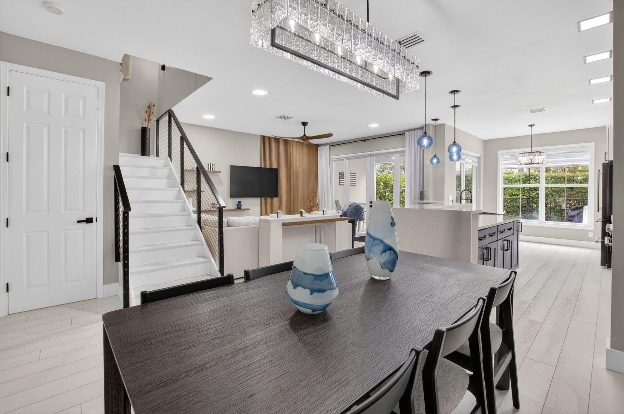 LAS BRISAS - Residential