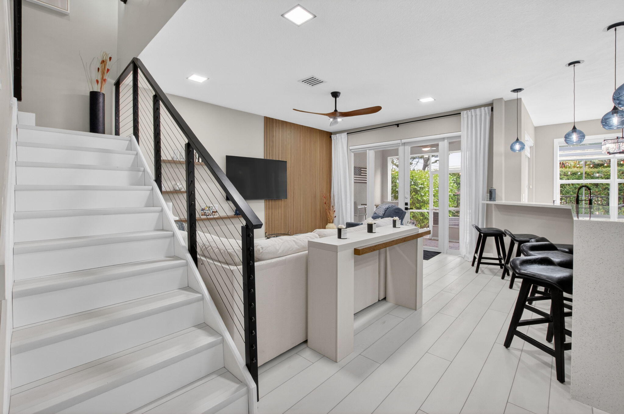 LAS BRISAS - Residential