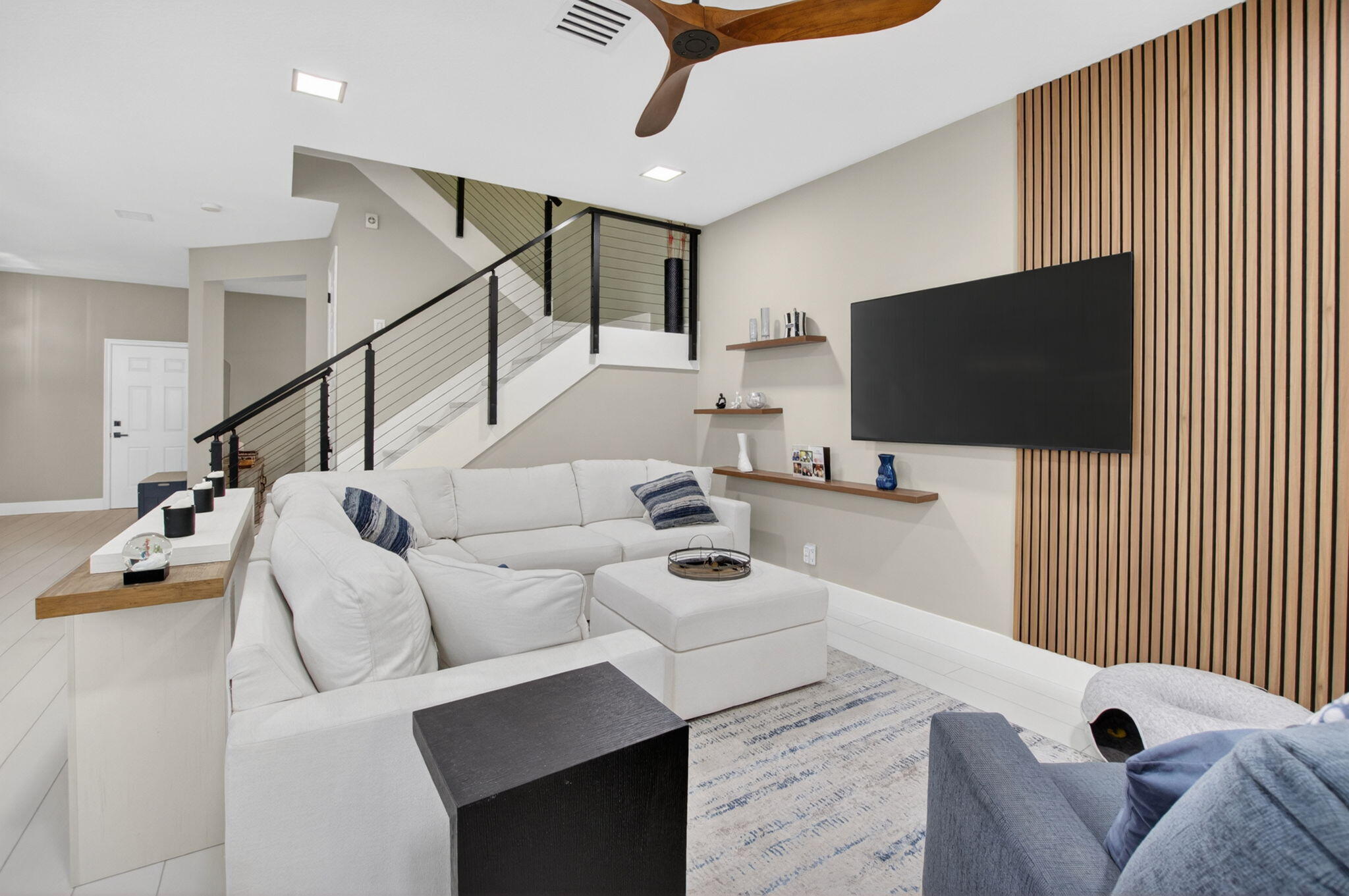 LAS BRISAS - Residential