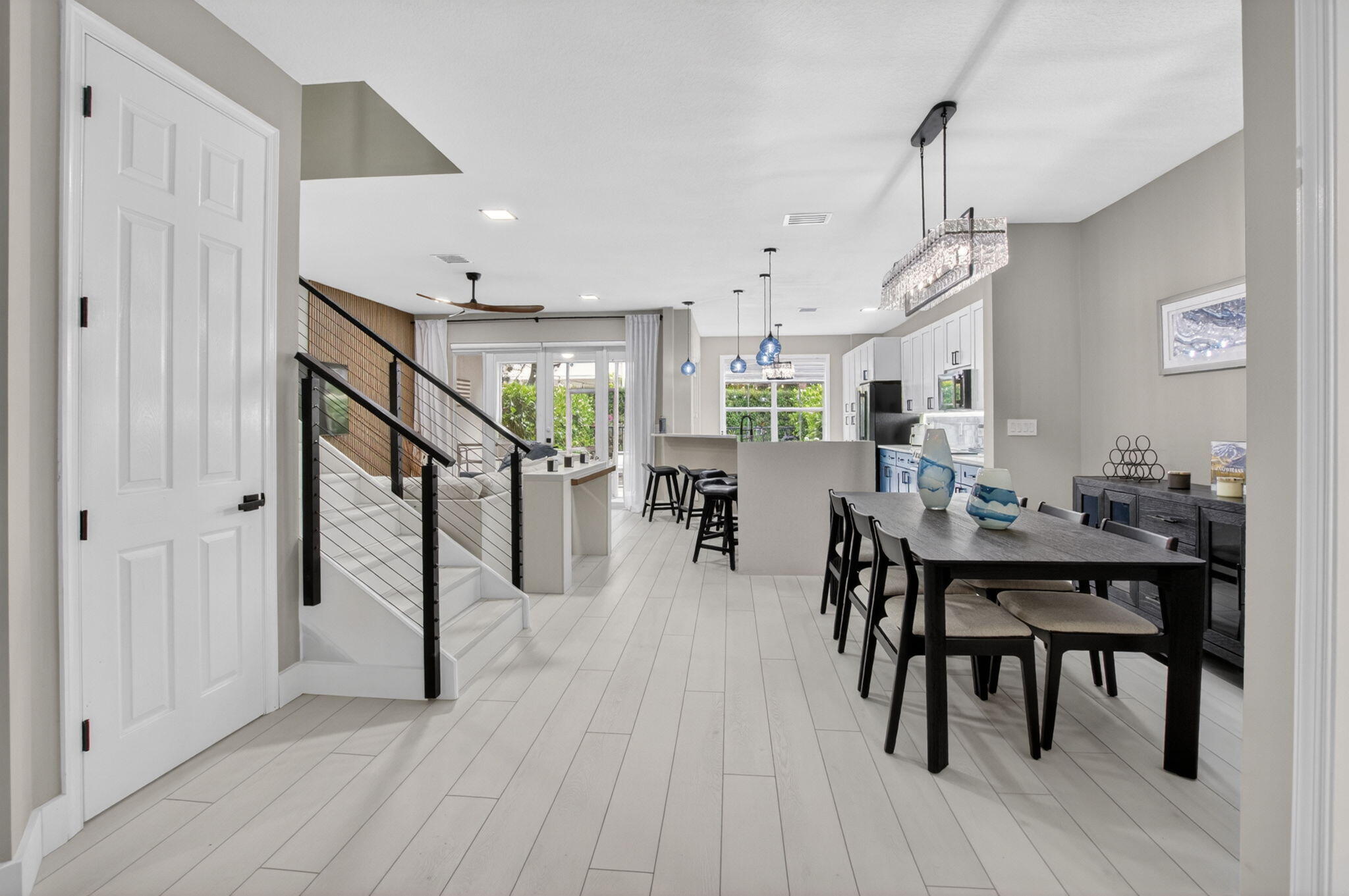 LAS BRISAS - Residential