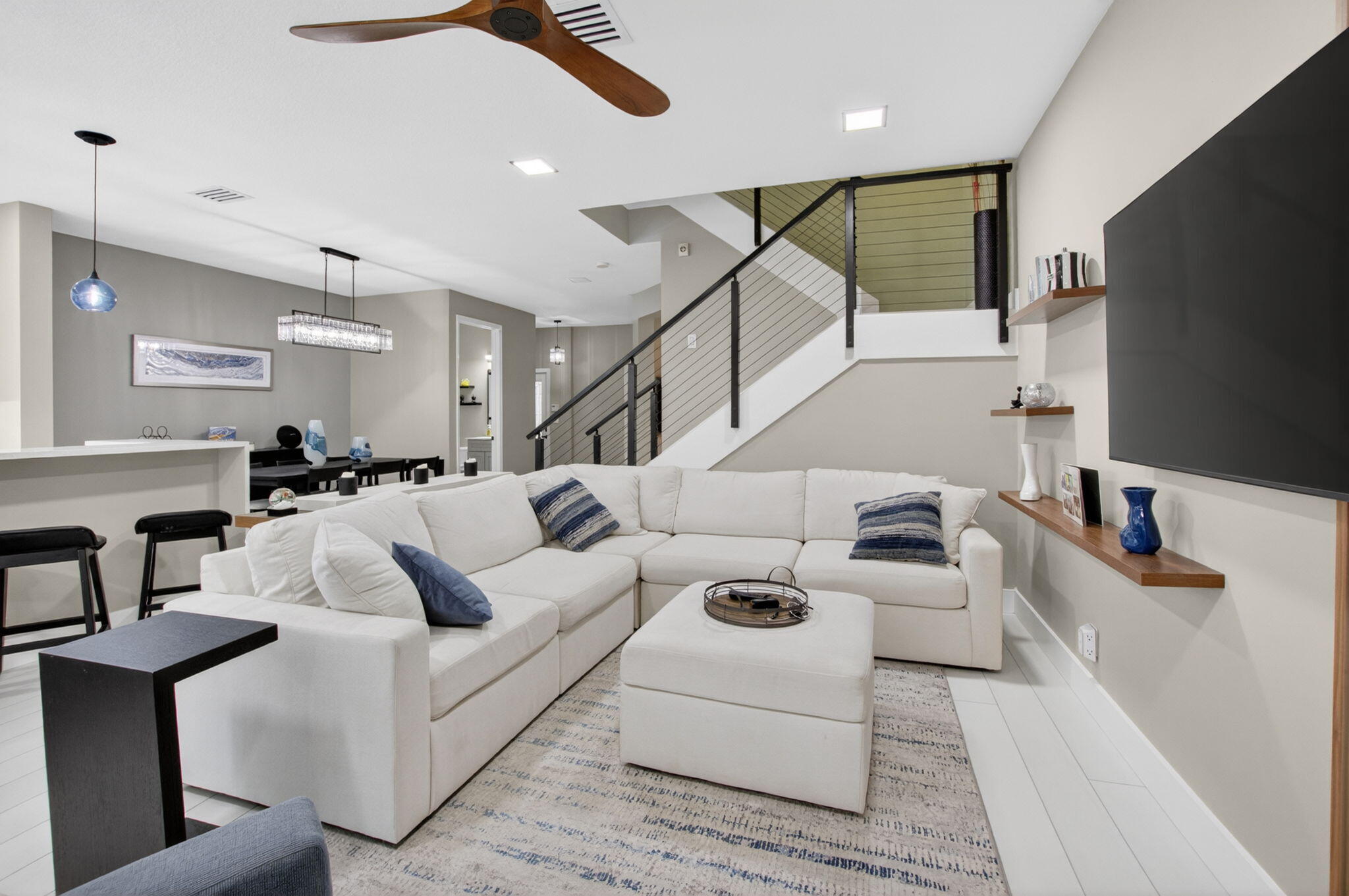 LAS BRISAS - Residential