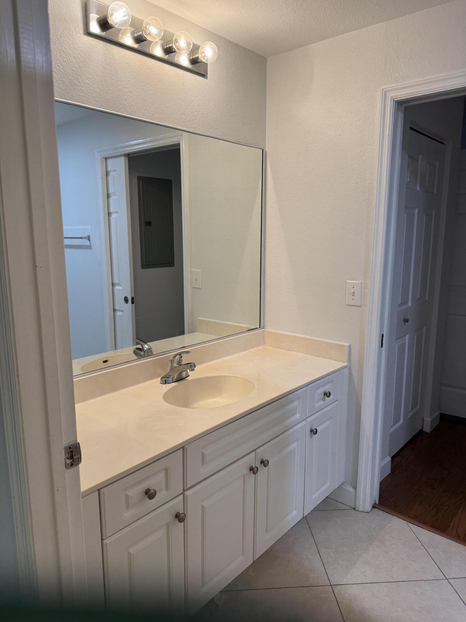 SAN MATERA THE GARDENS CONDO - Residential Lease