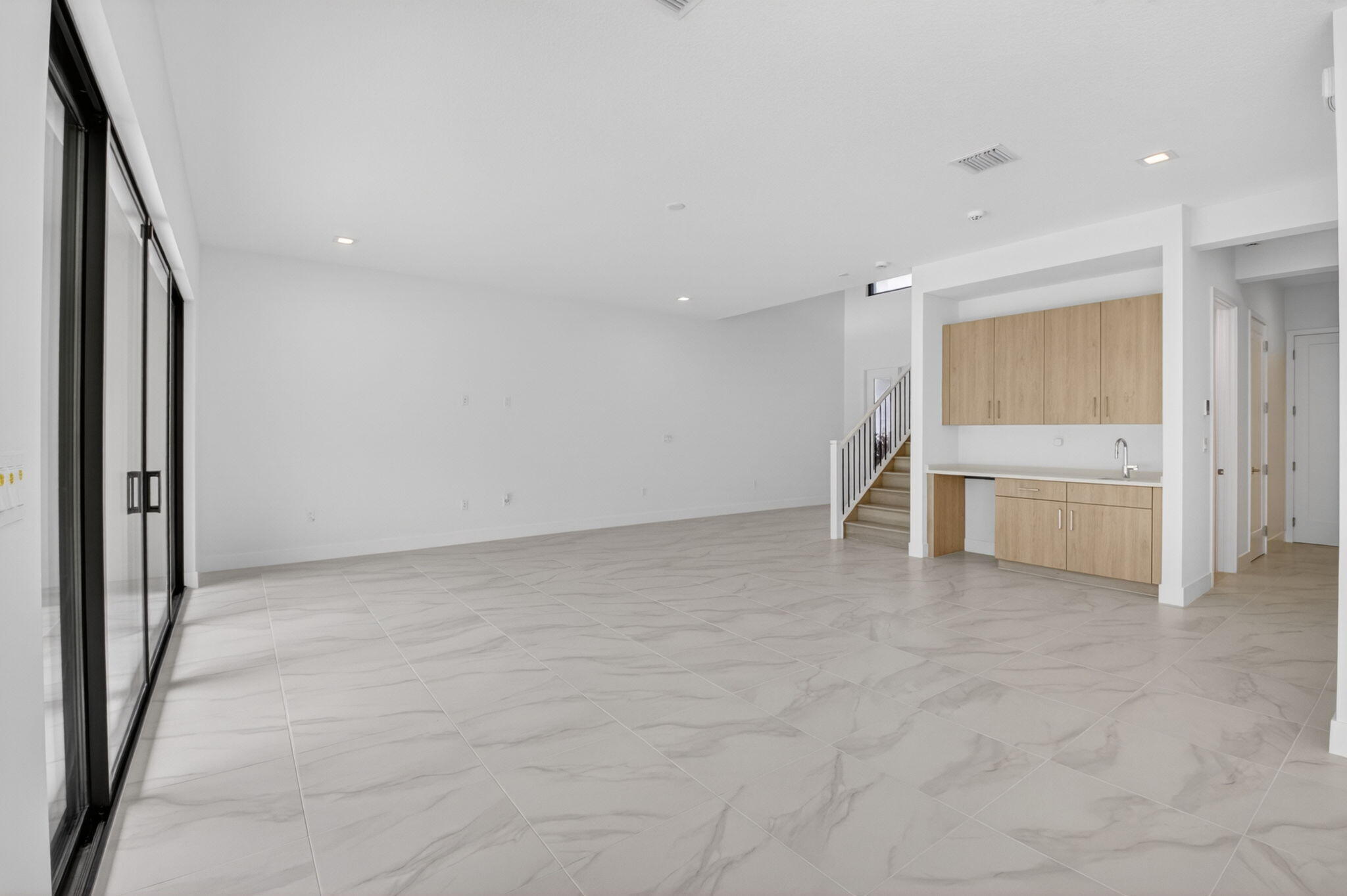 Lotus Edge - Residential