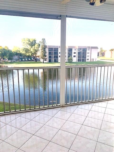 Sunrise Lakes IV - Residential
