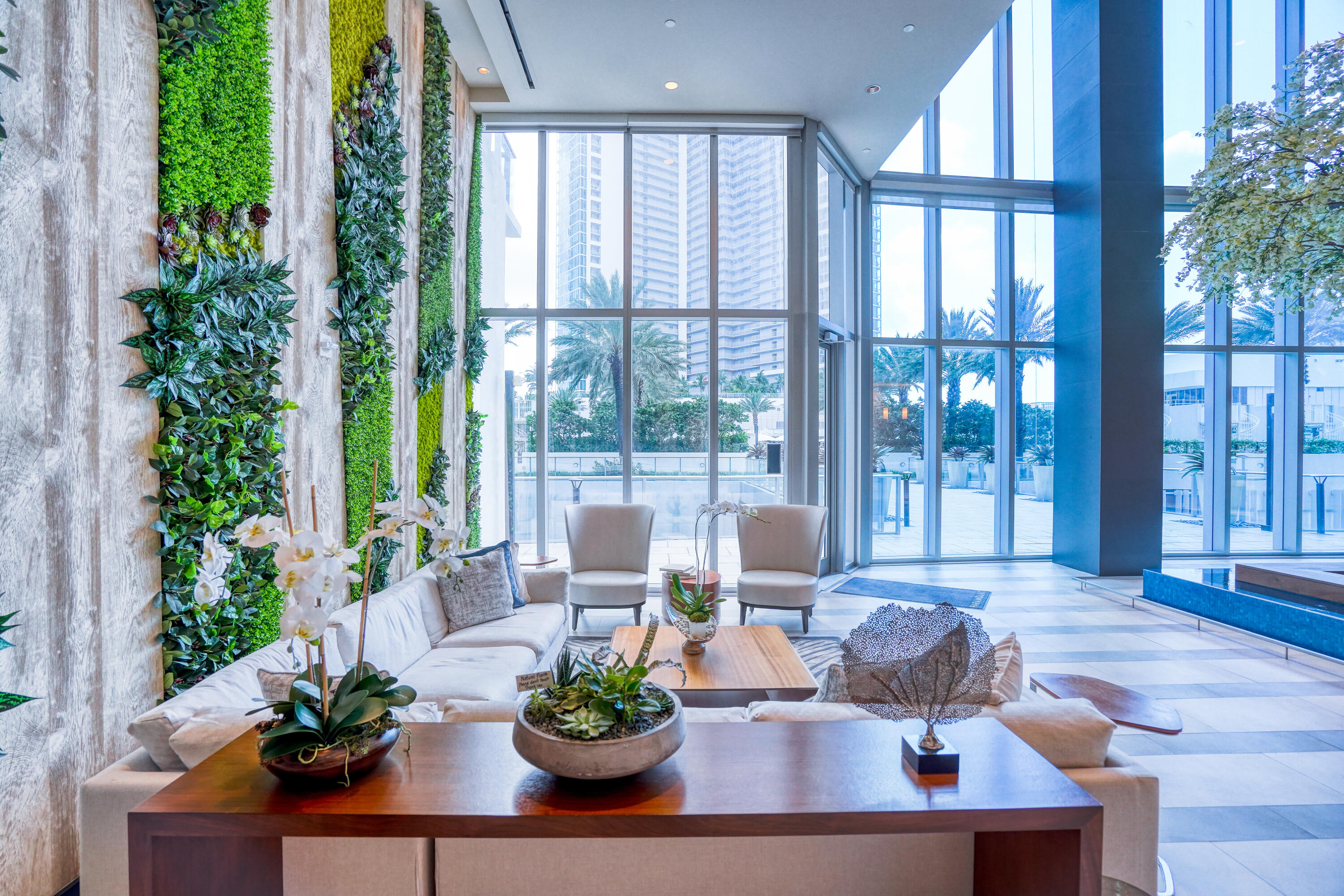 PARAMOUNT MIAMI WORLDCENTER - Residential