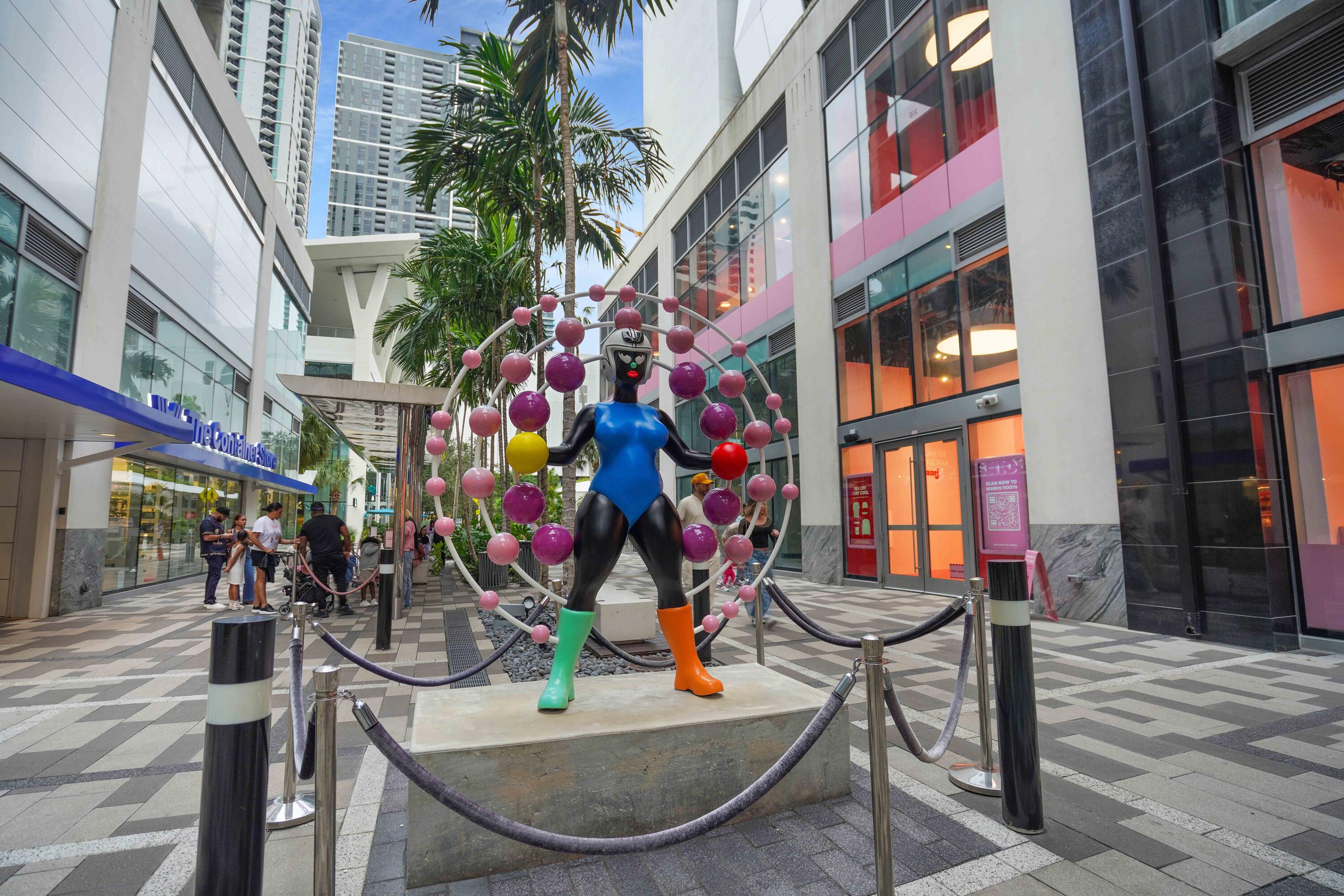 PARAMOUNT MIAMI WORLDCENTER - Residential