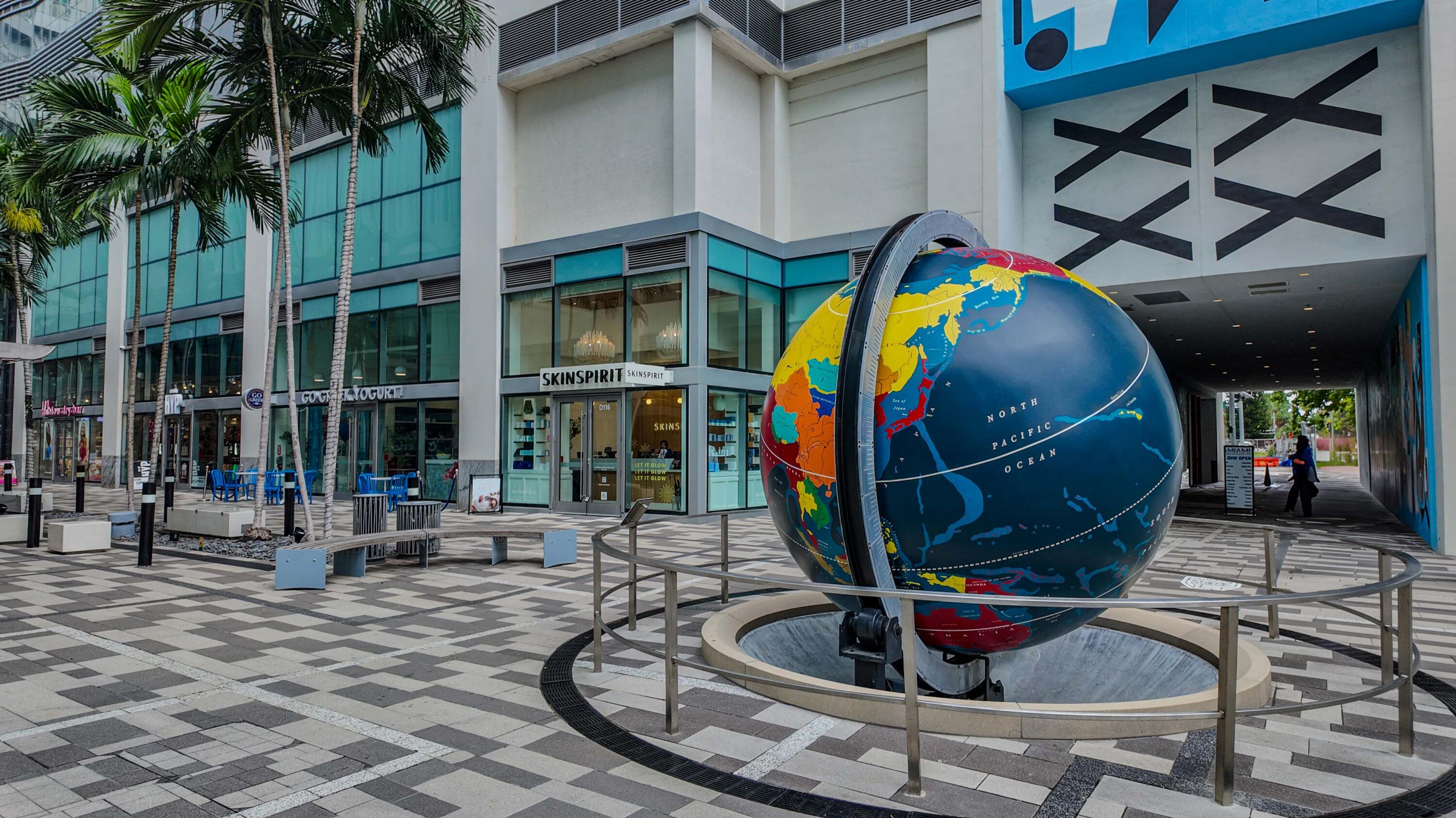 PARAMOUNT MIAMI WORLDCENTER - Residential