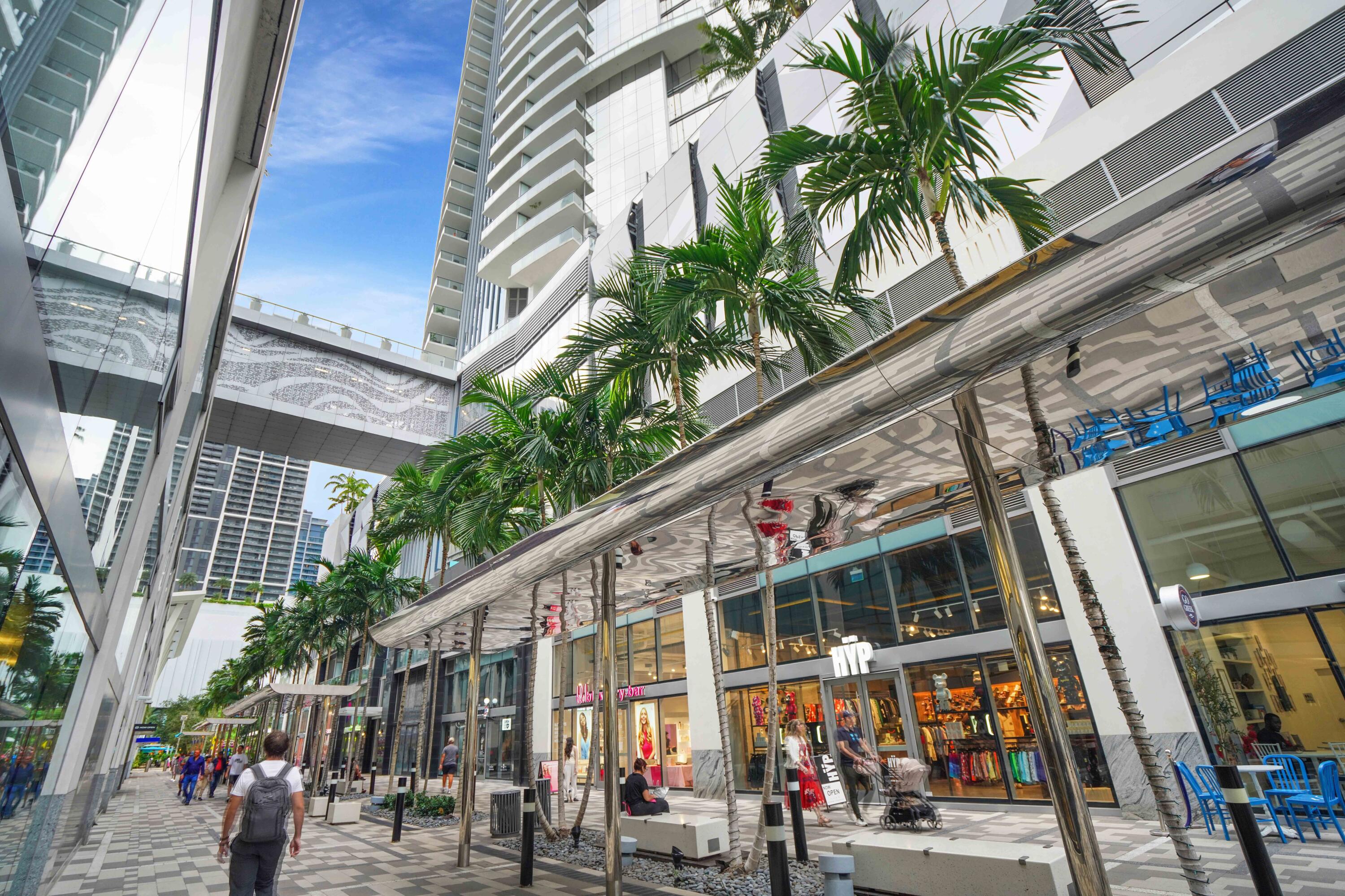 PARAMOUNT MIAMI WORLDCENTER - Residential