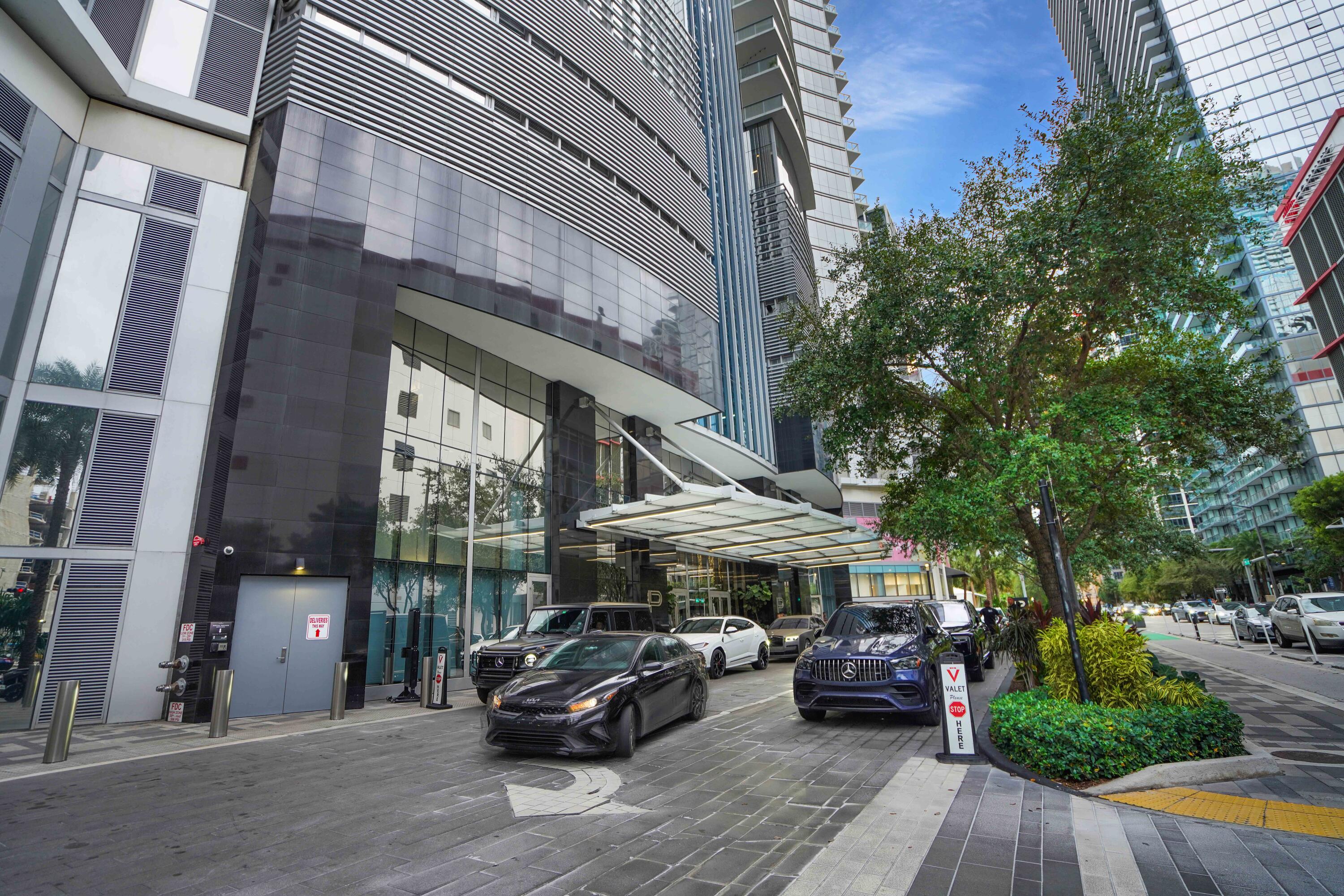 PARAMOUNT MIAMI WORLDCENTER - Residential