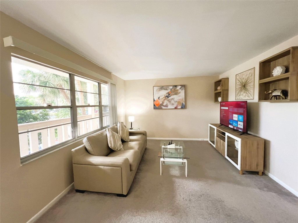 WYNMOOR VILLAGE - Residential