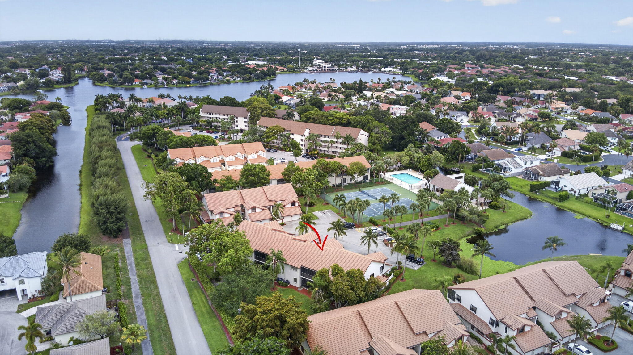 SHORES AT WELLINGTON II CONDO - Residential