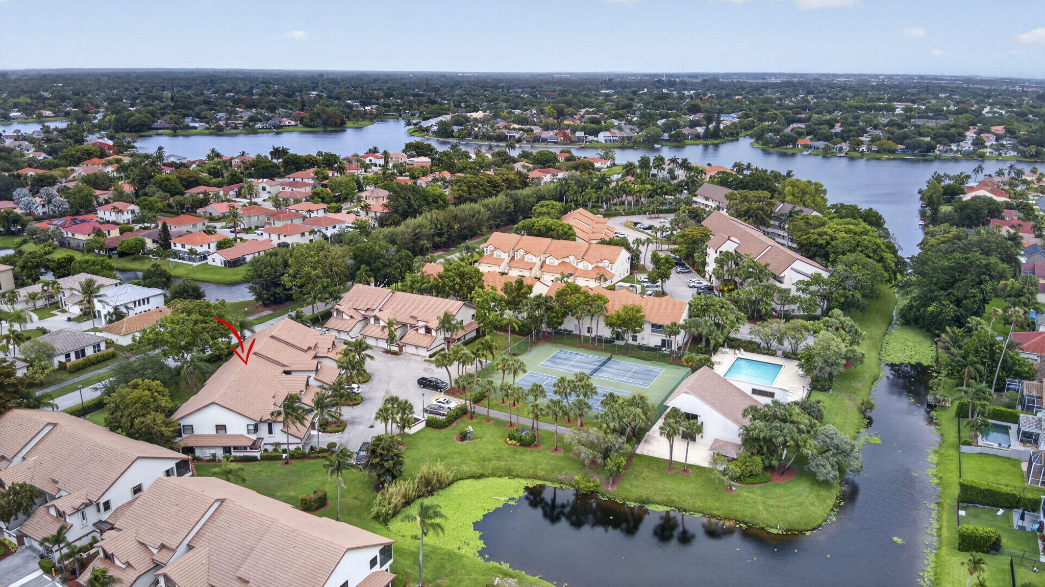 SHORES AT WELLINGTON II CONDO - Residential