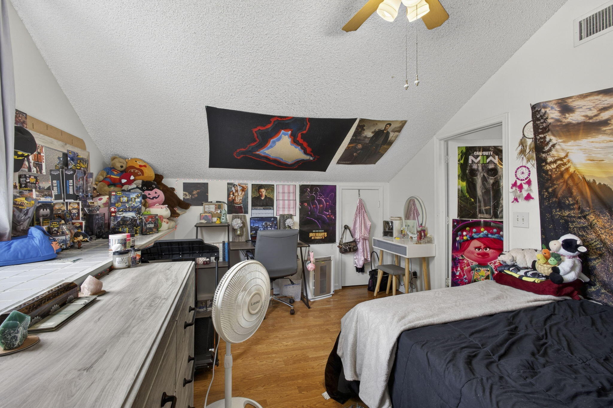SHORES AT WELLINGTON II CONDO - Residential