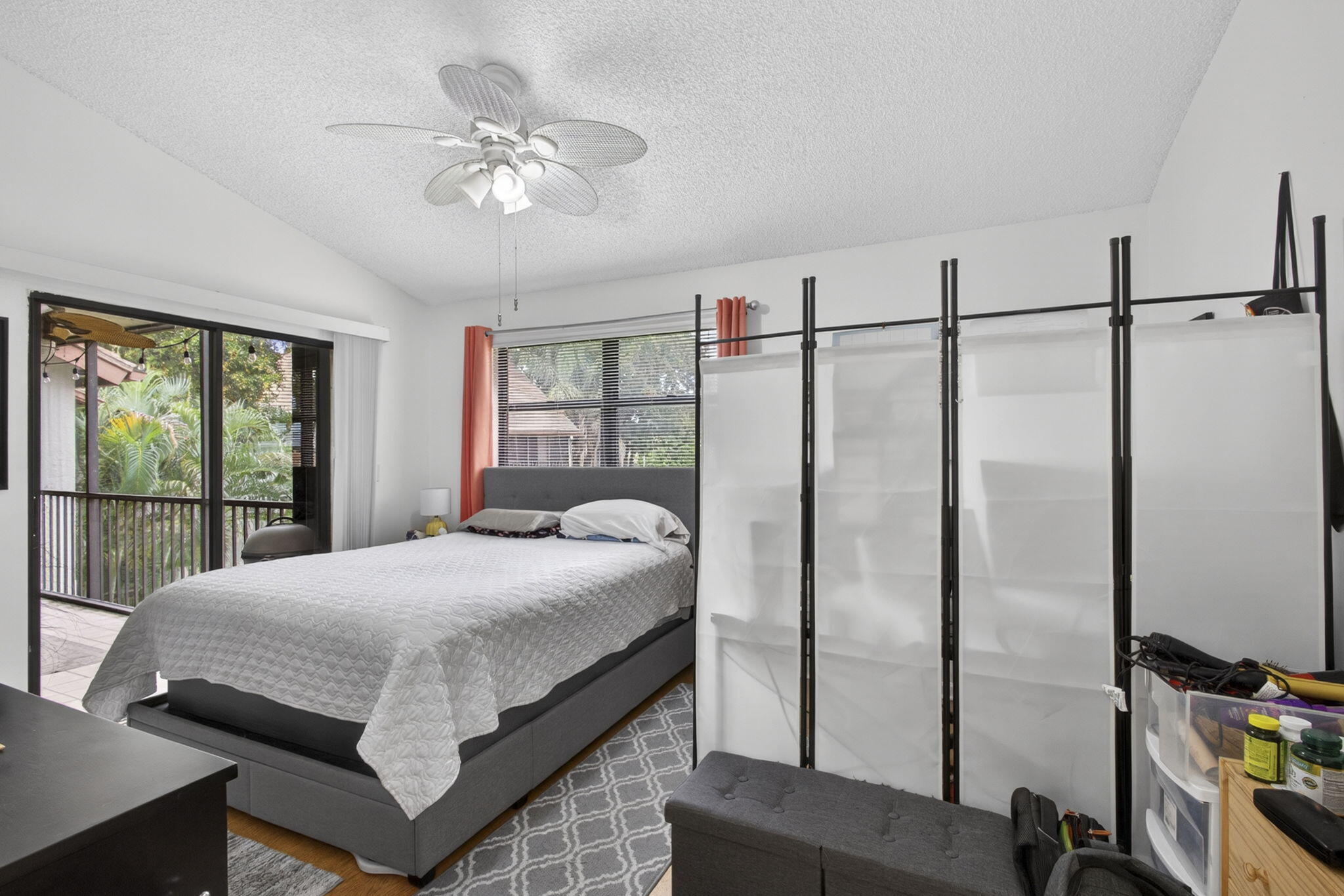 SHORES AT WELLINGTON II CONDO - Residential
