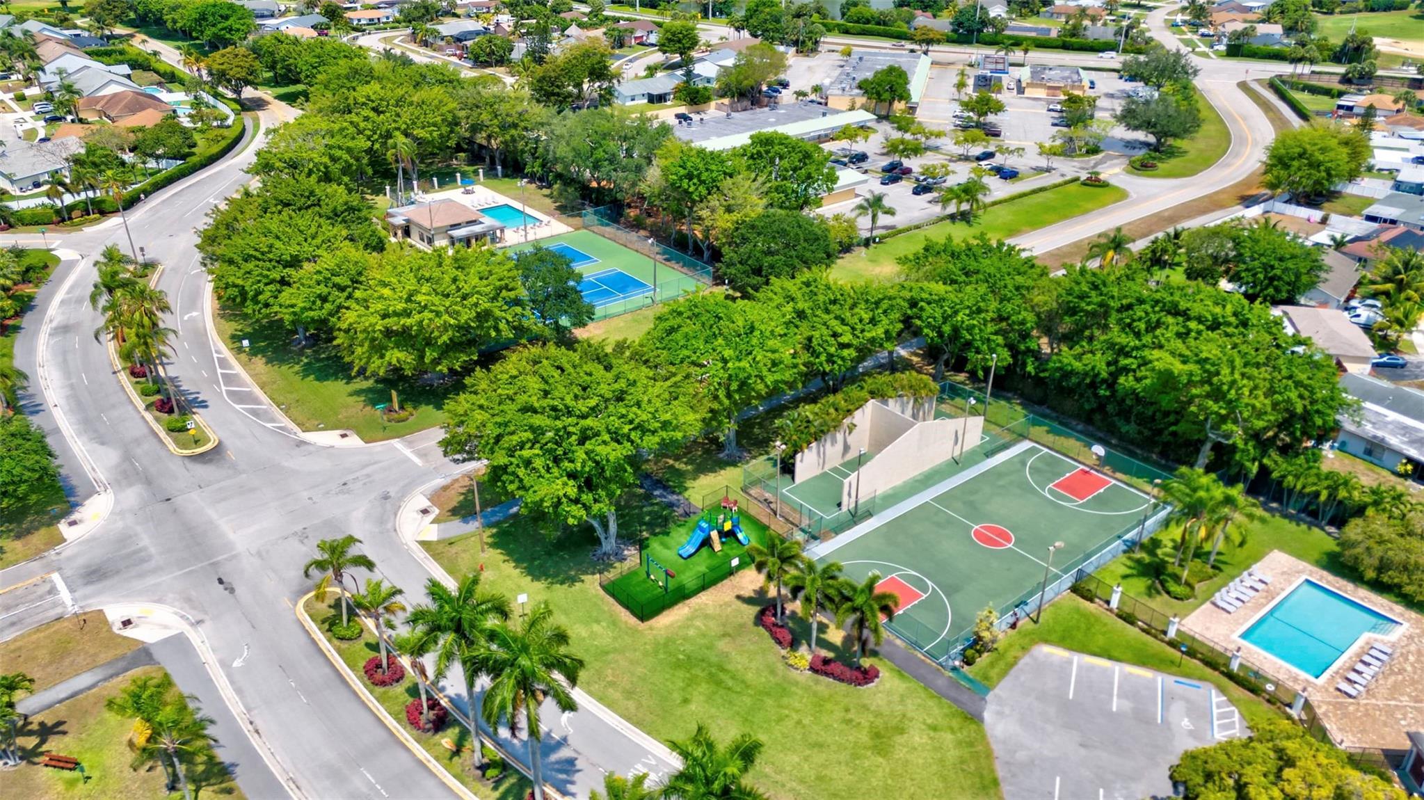 Boca Fontana - Residential