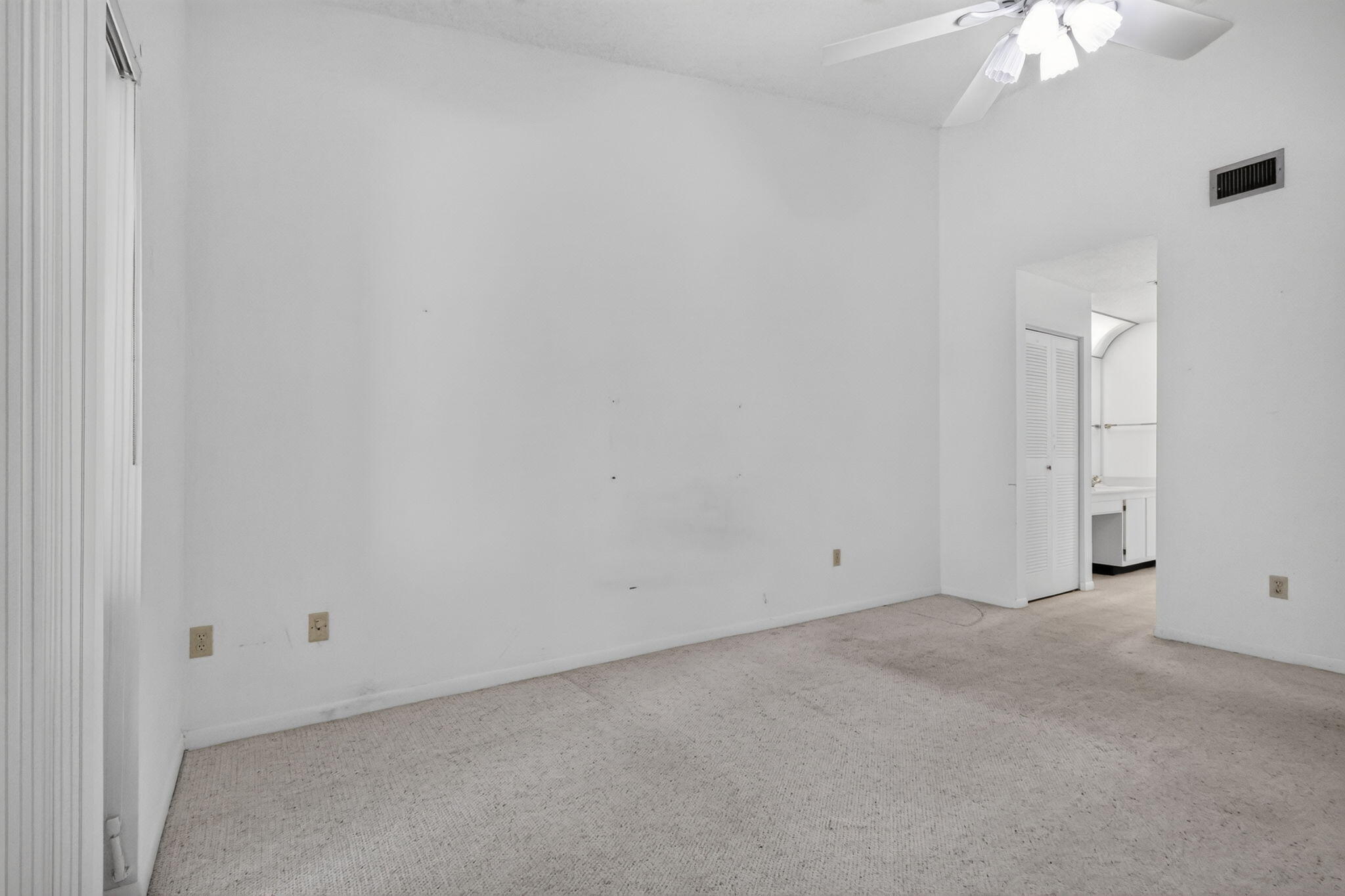 VILLAS OF WILLOW BEND - Residential