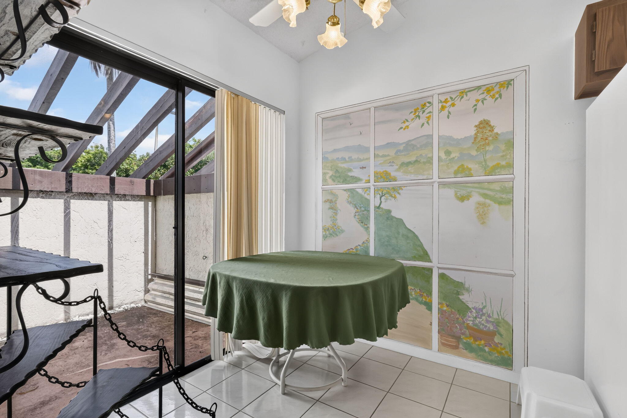 VILLAS OF WILLOW BEND - Residential