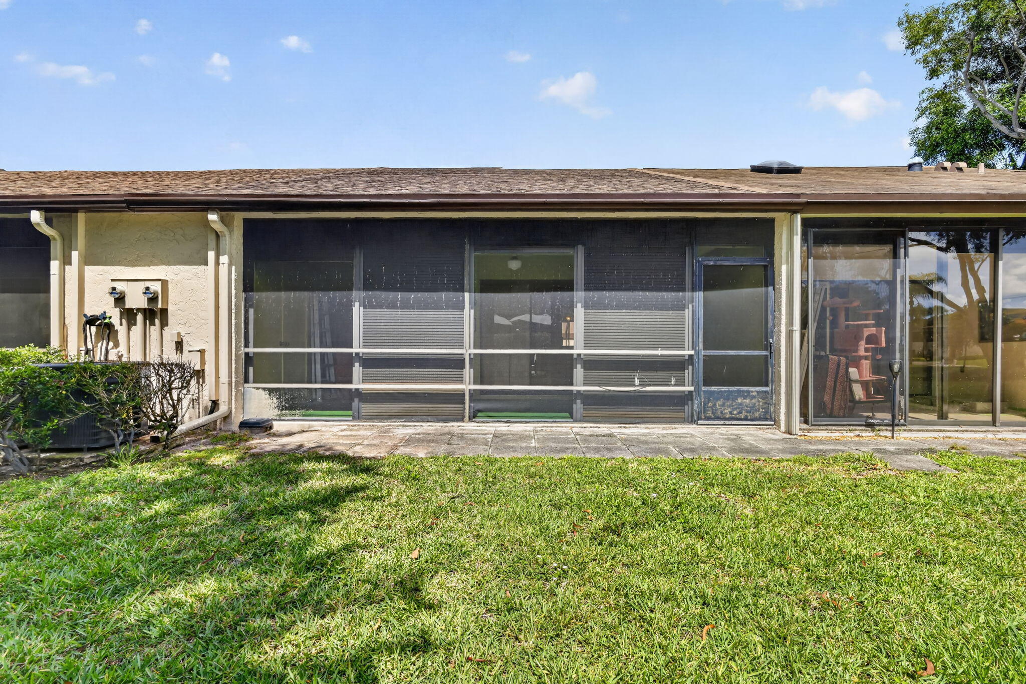 VILLAS OF WILLOW BEND - Residential