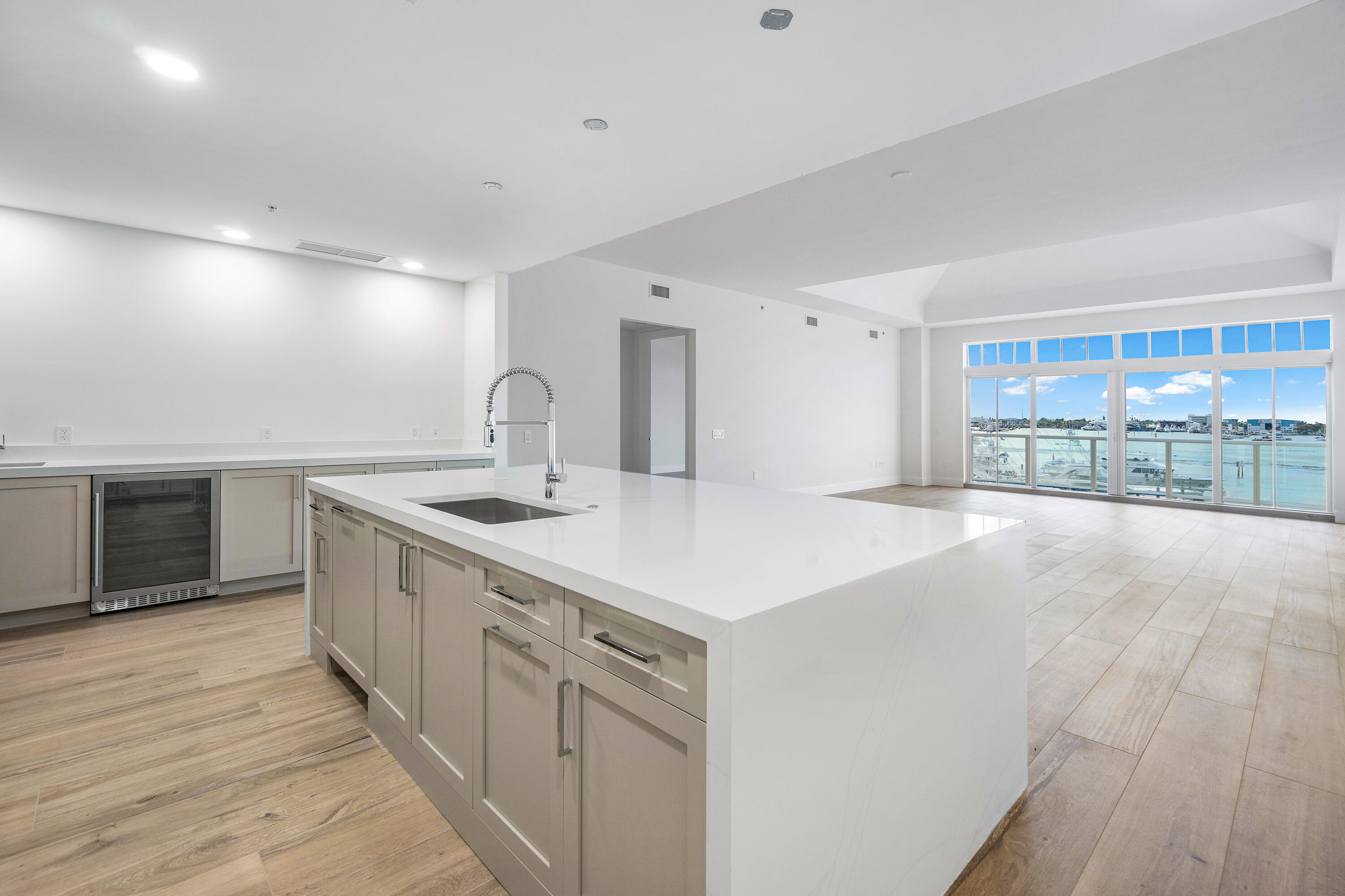 PALM BEACH SHORES - Residential