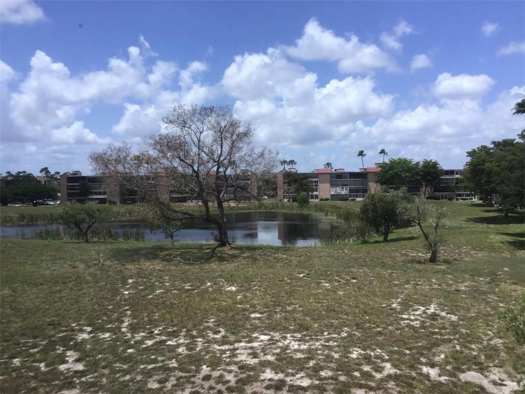 PALM LAKES CONDO - Residential