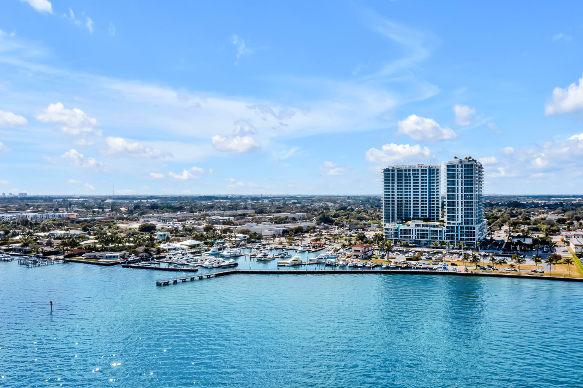 Nautilus 220 Condominium - Residential