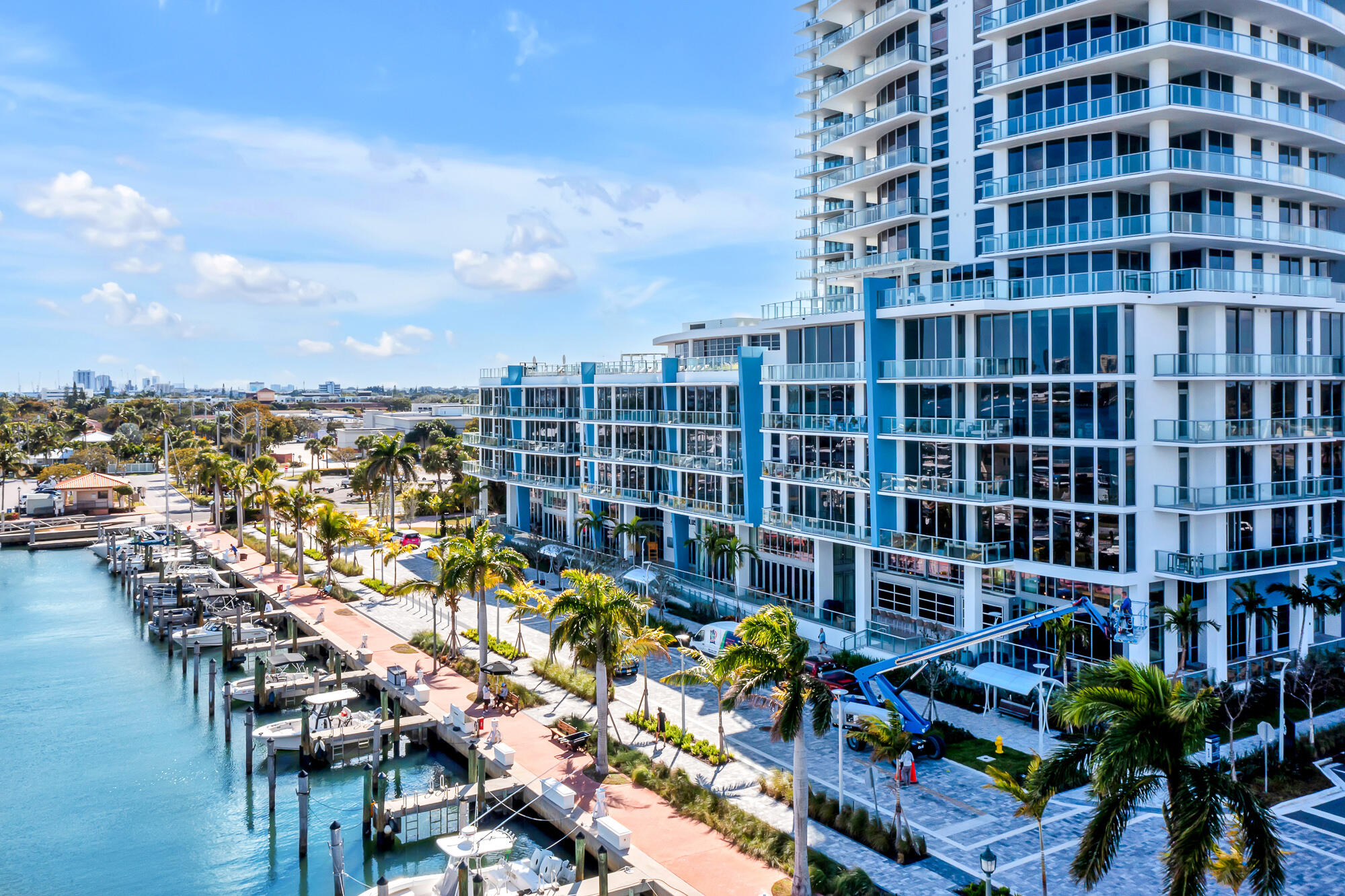 Nautilus 220 Condominium - Residential