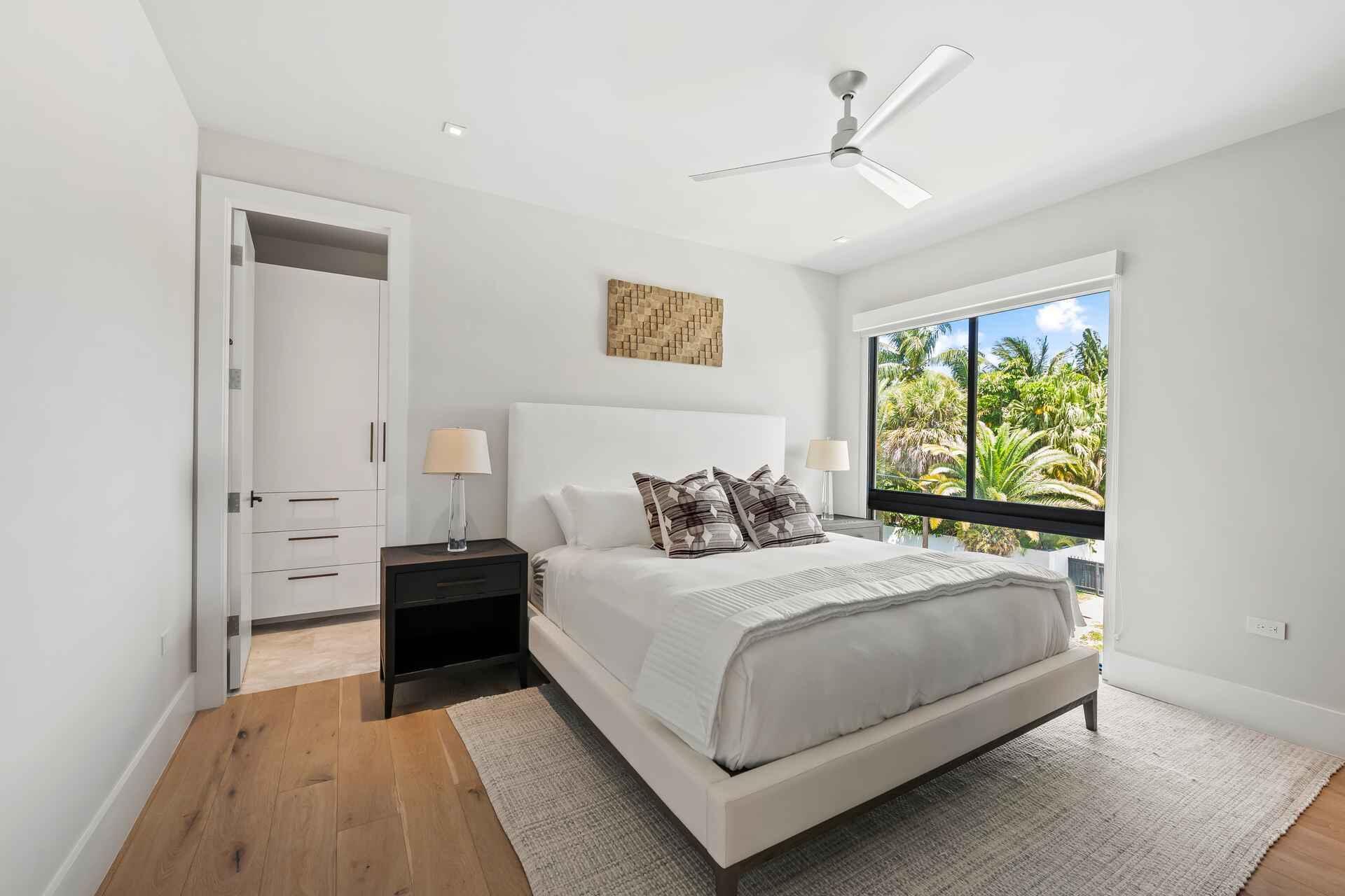 LA GORCE GOLF SUB - Residential