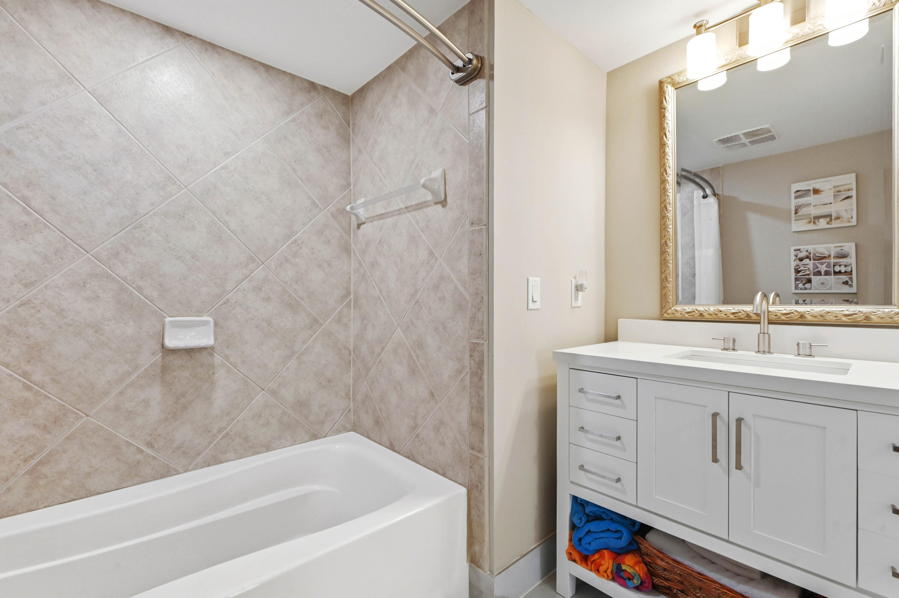 MARINA VILLAGE AT BOYNTON BEACH CONDO - Residential