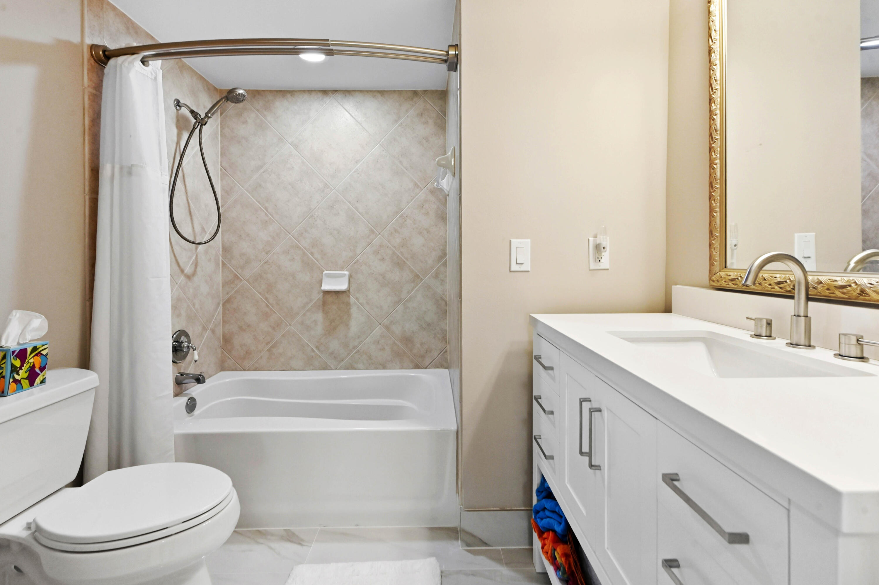 MARINA VILLAGE AT BOYNTON BEACH CONDO - Residential