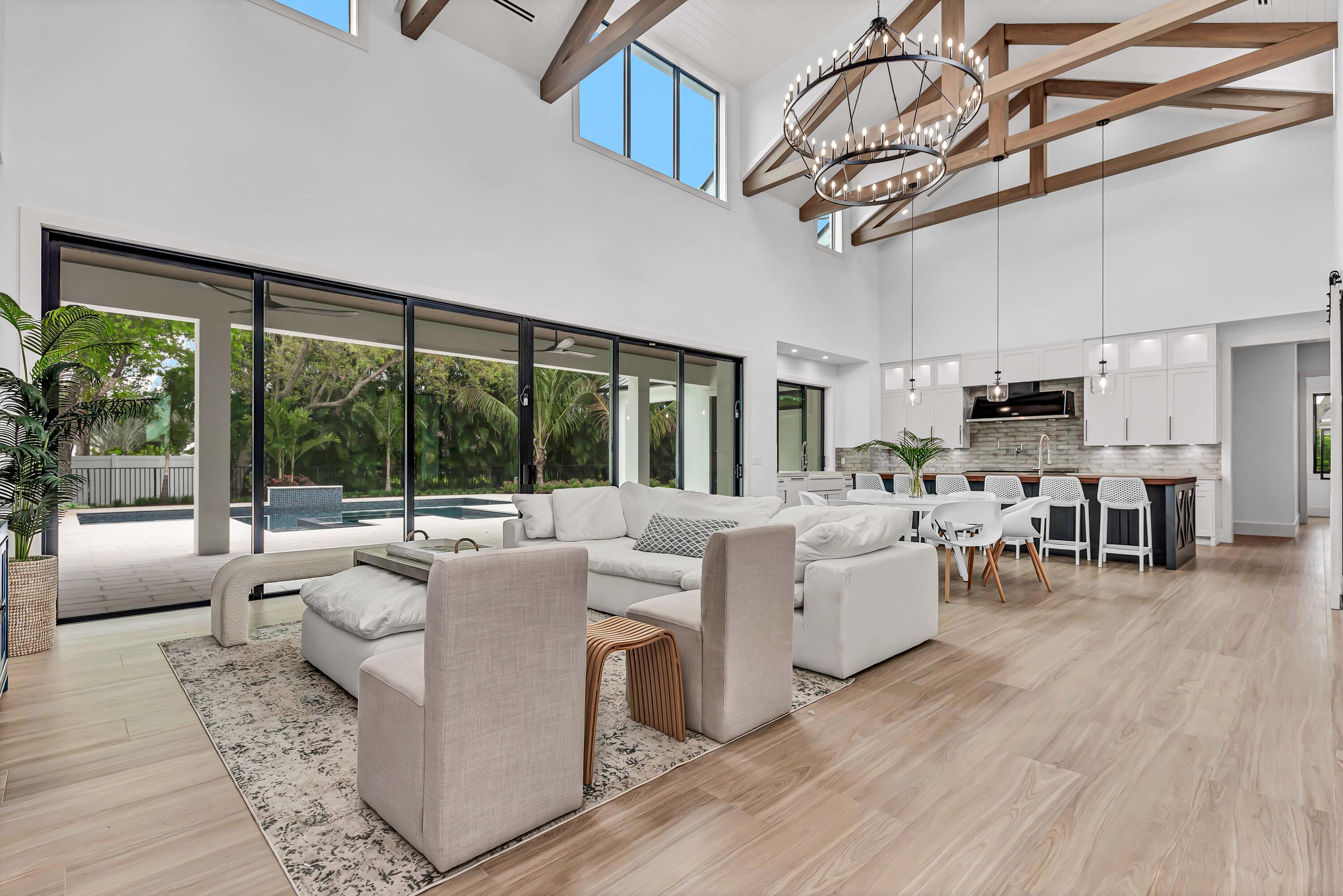 Palm Beach Country Estates - Residential
