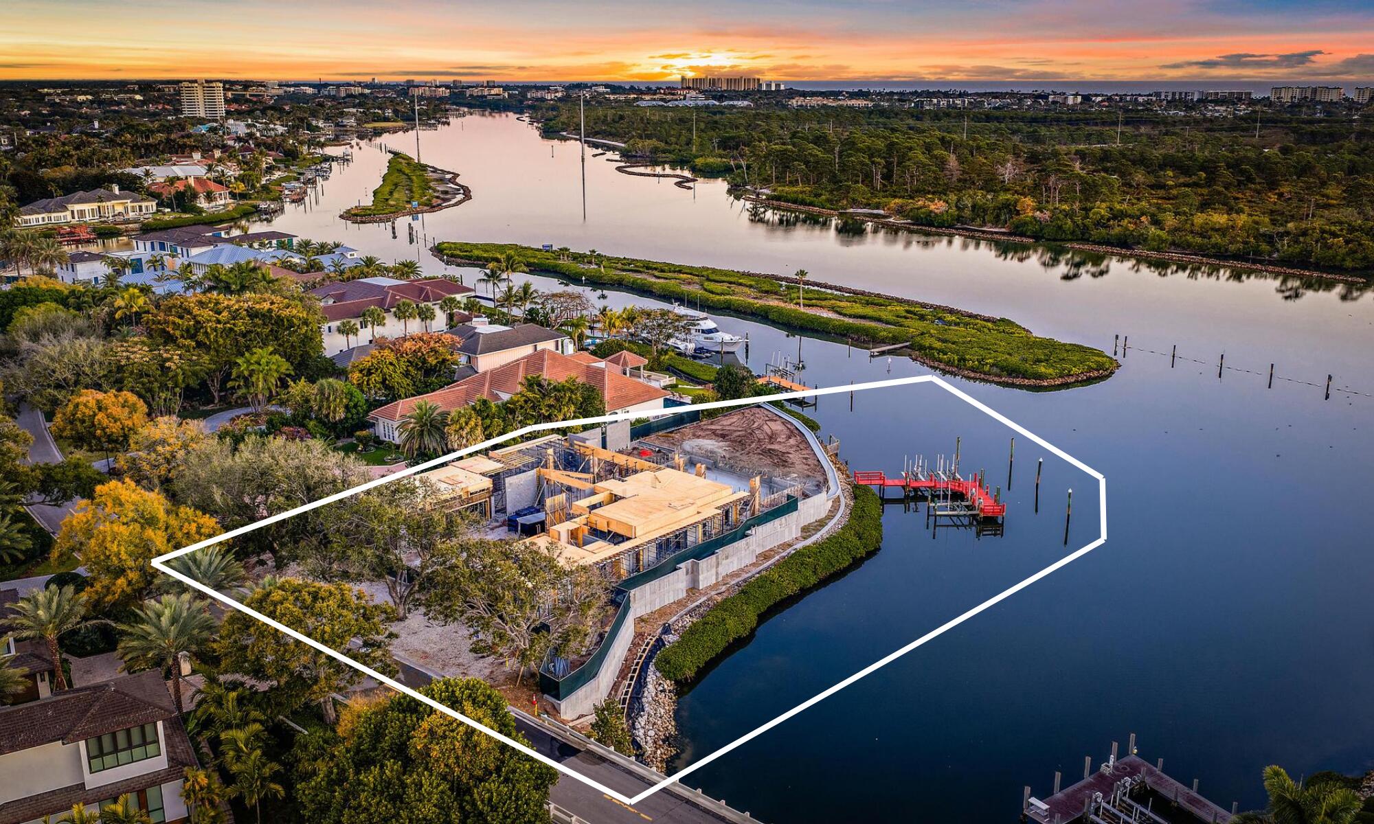Admirals Cove - Residential