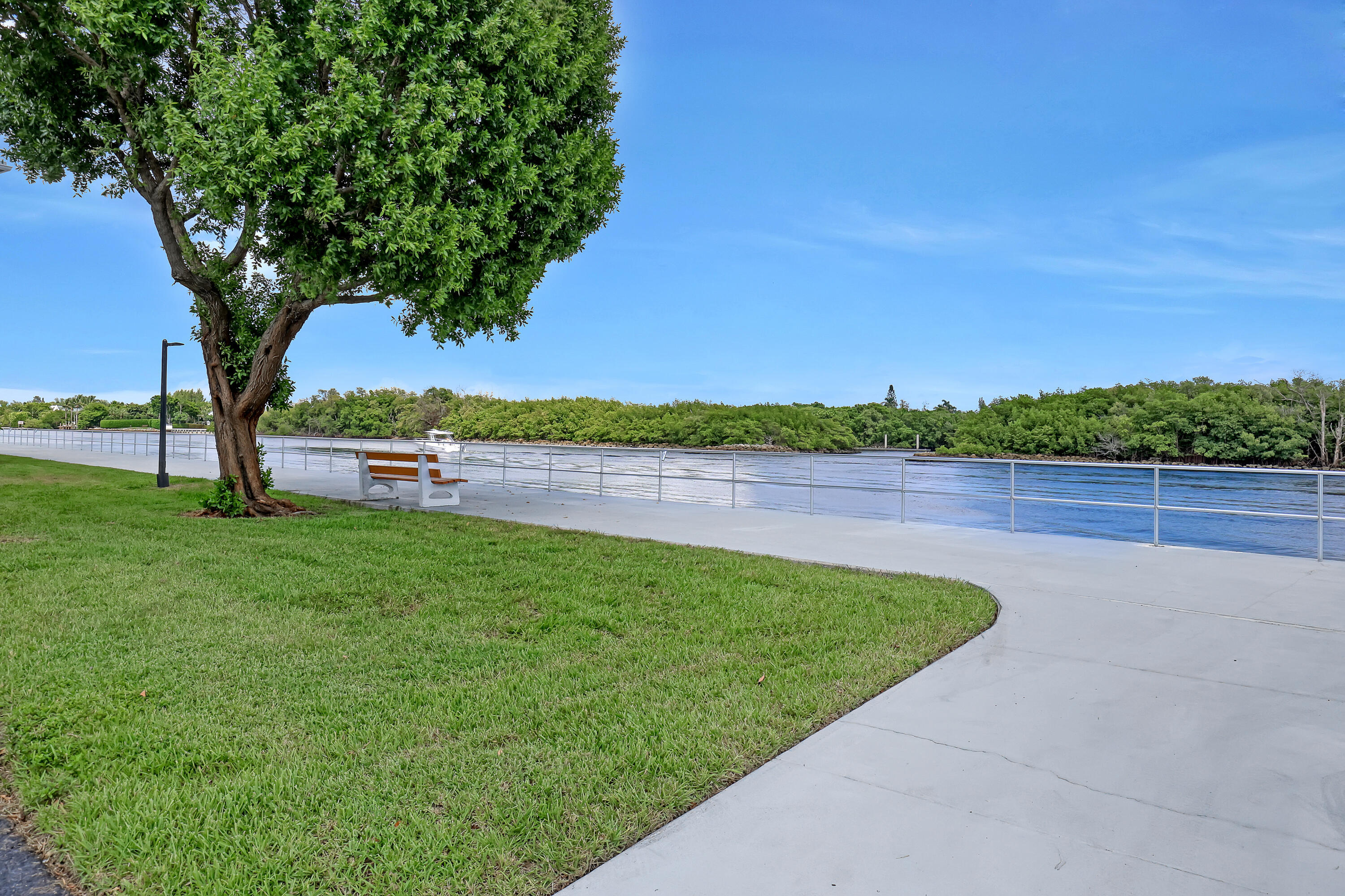 STERLING VILLAGE 680 CONDO - Residential