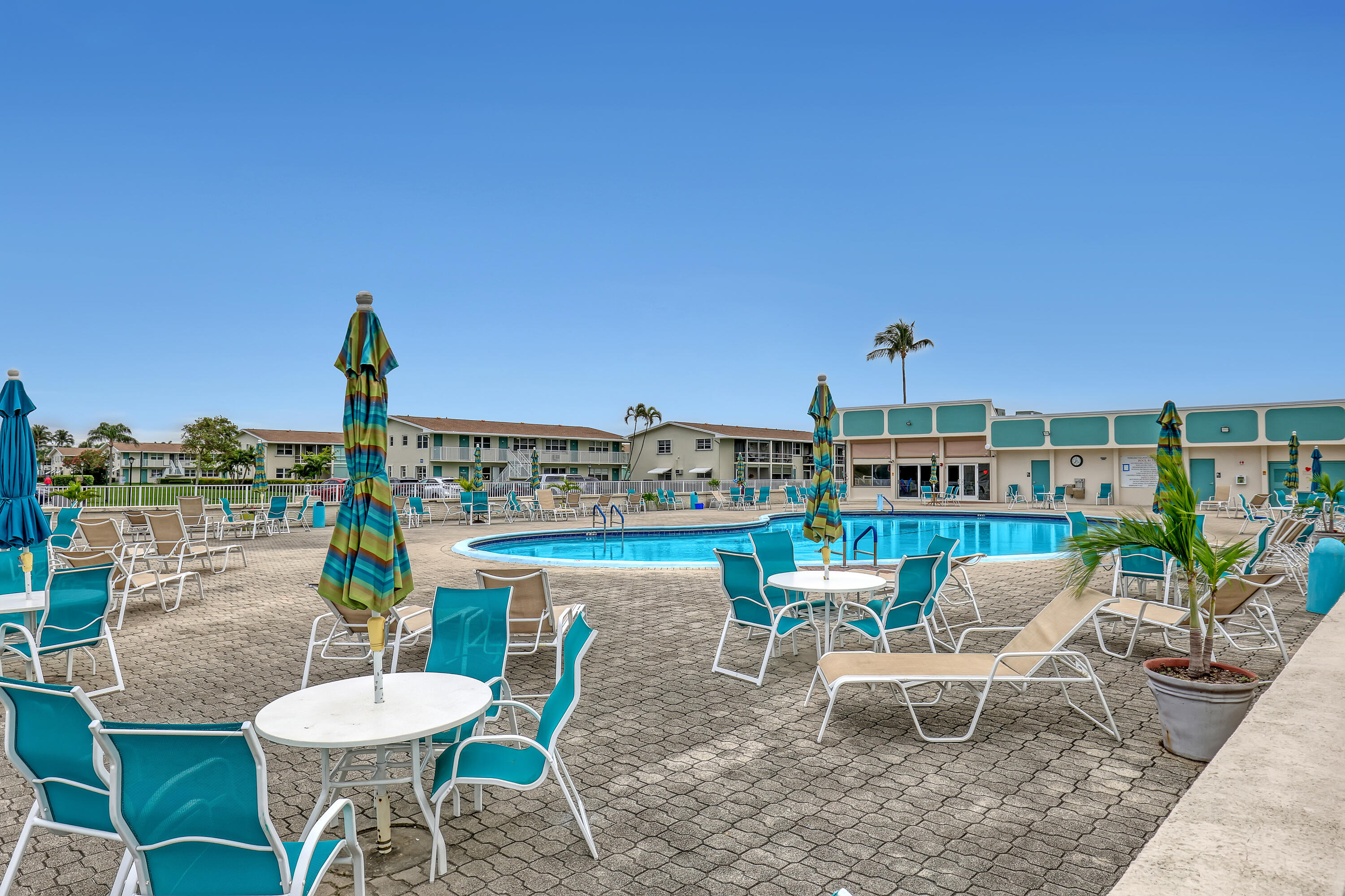 STERLING VILLAGE 680 CONDO - Residential