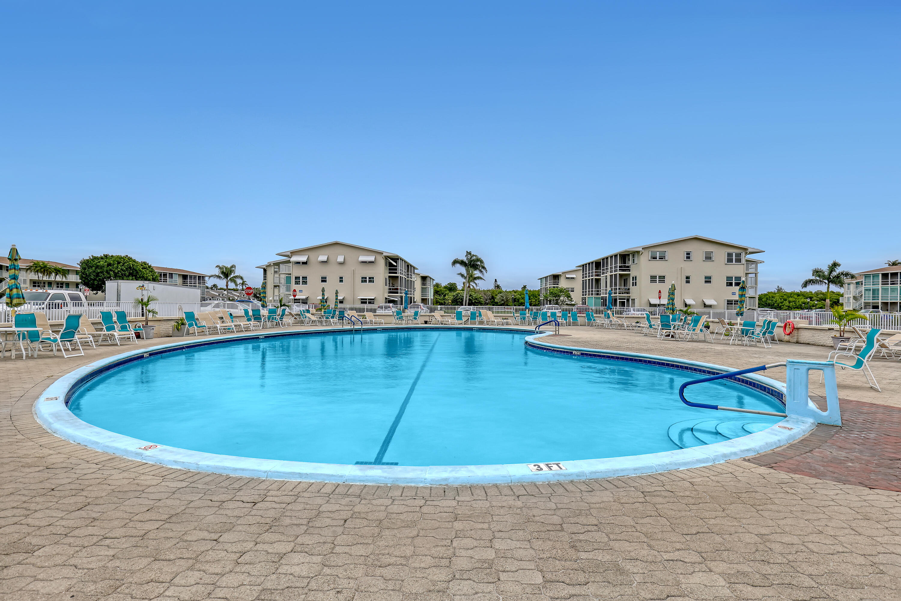 STERLING VILLAGE 680 CONDO - Residential