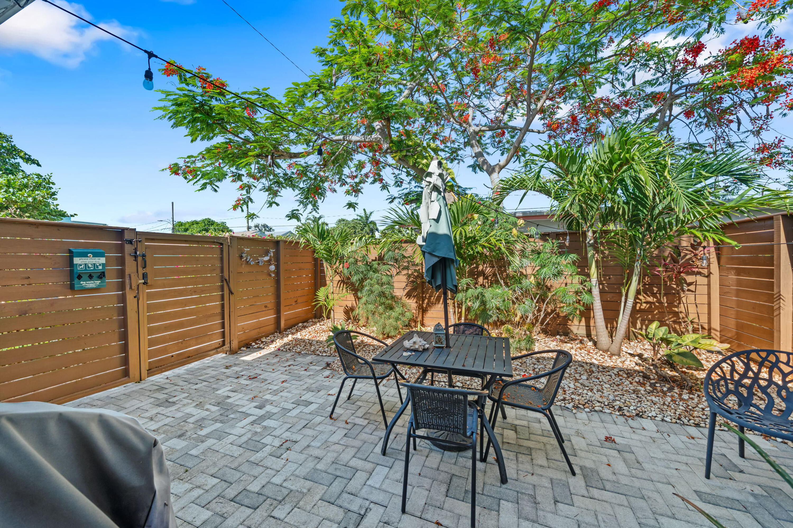 LAKE WORTH TOWN OF - Residential Income