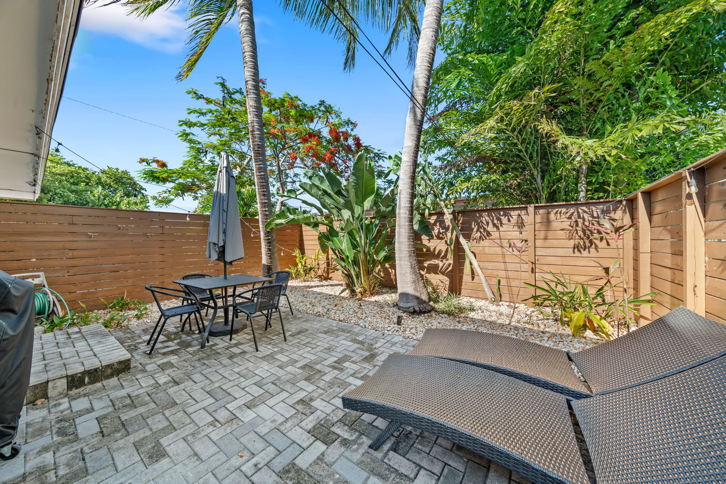 LAKE WORTH TOWN OF - Residential Income