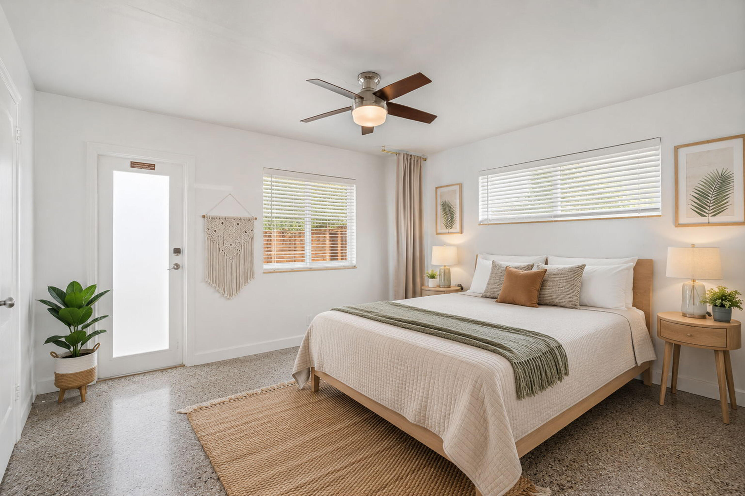 LAKE WORTH TOWN OF - Residential Income
