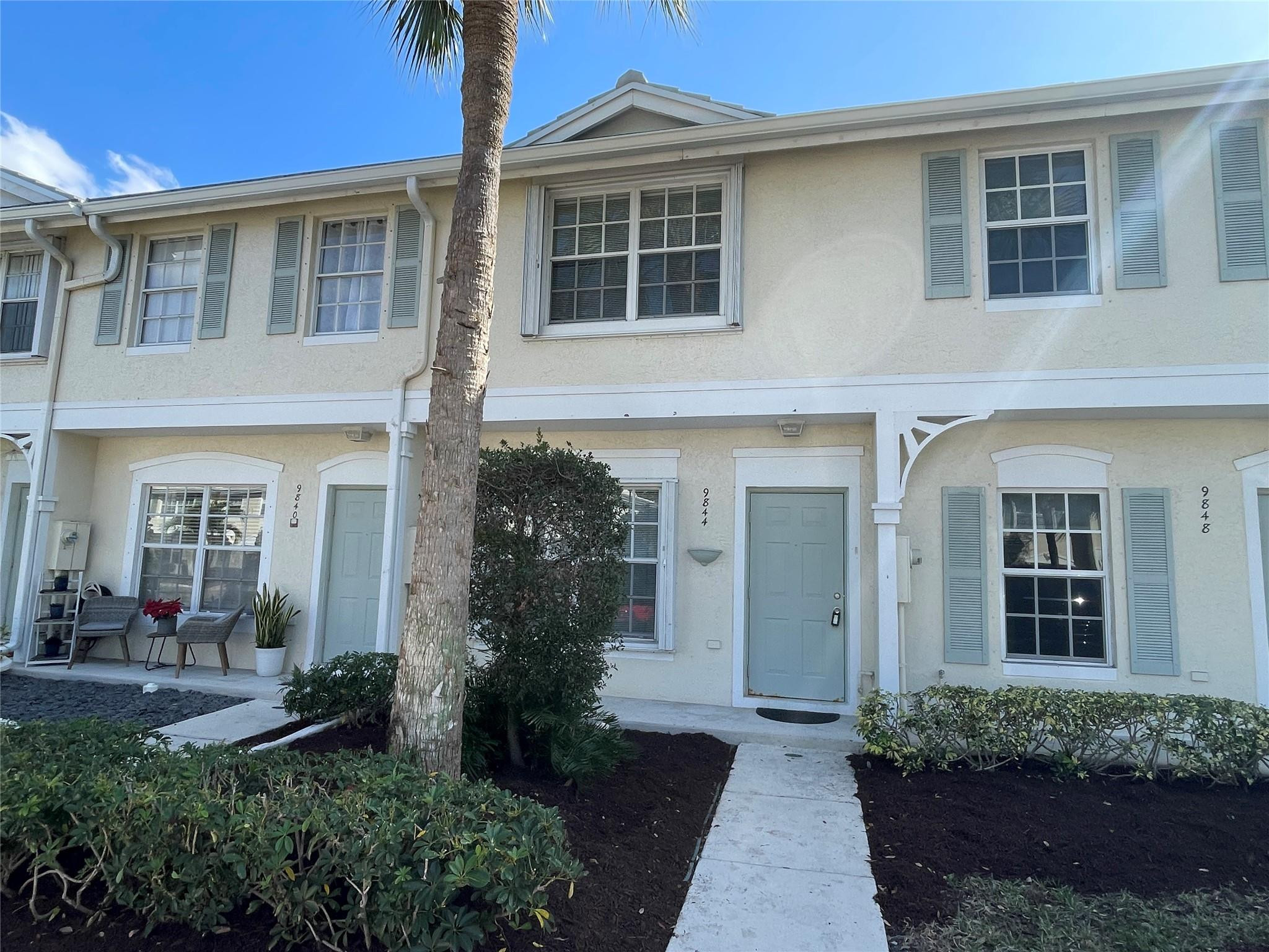 Welcome to this charming townhome in the desirable Westview Village / Coral Reef Club area of Coral Springs. Nestled in a peaceful, well-maintained community just minutes from the Sawgrass Expressway, this home offers convenient access to top-rated schools, shopping, dining, and major highways.Featuring approximately 1264sq ft of living space, this bright and inviting residence includes 2 bedrooms and 2.5 bathrooms, perfect for small families, professionals, or roommates. Located in family-friendly Coral Springs—known for its excellent A-rated schools ), low crime rates, and suburban charm