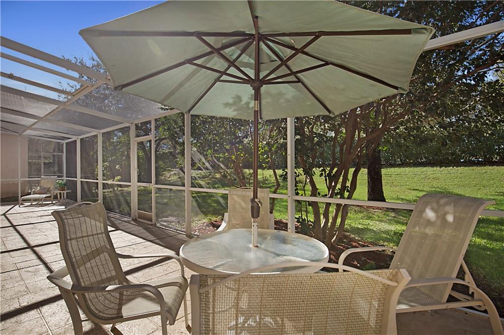 MAYFAIR AT PARKLAND - Residential