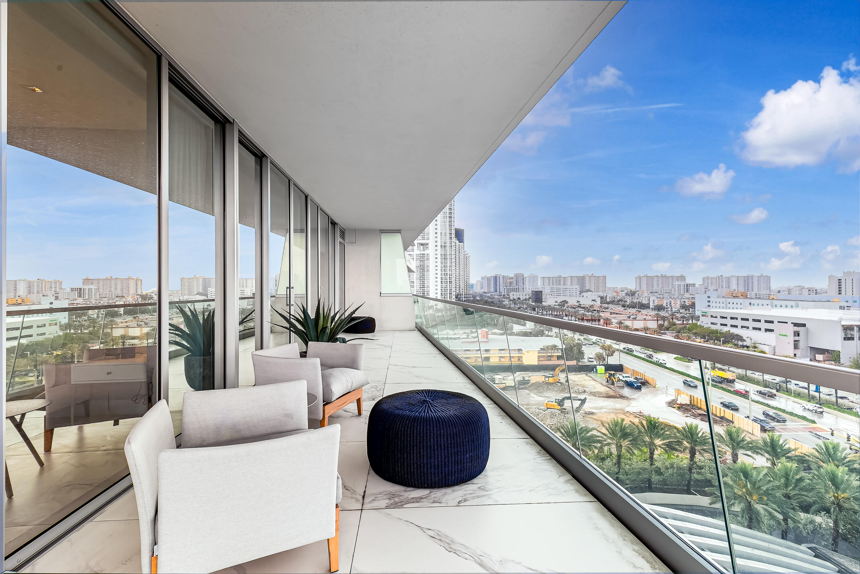 Turnberry Ocean Club - Residential