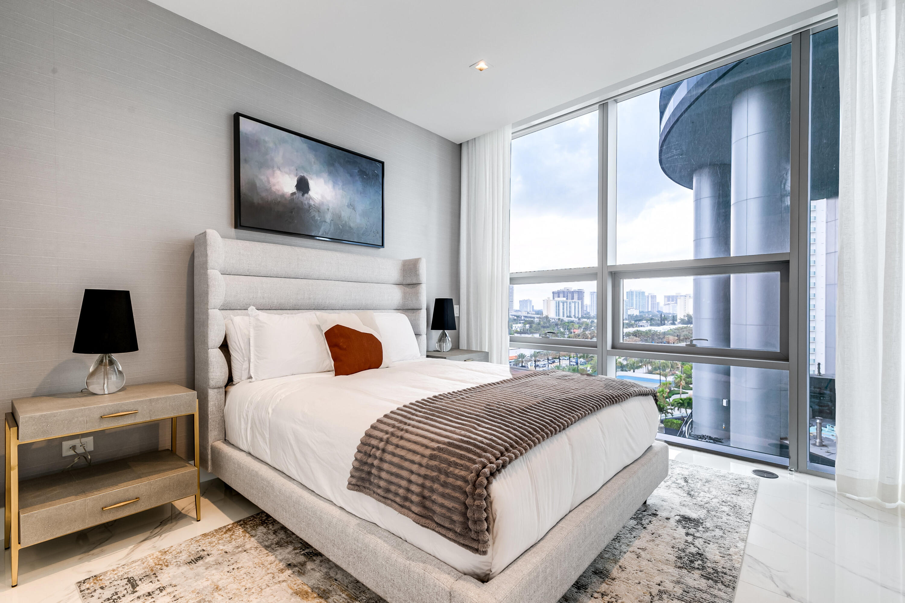Turnberry Ocean Club - Residential