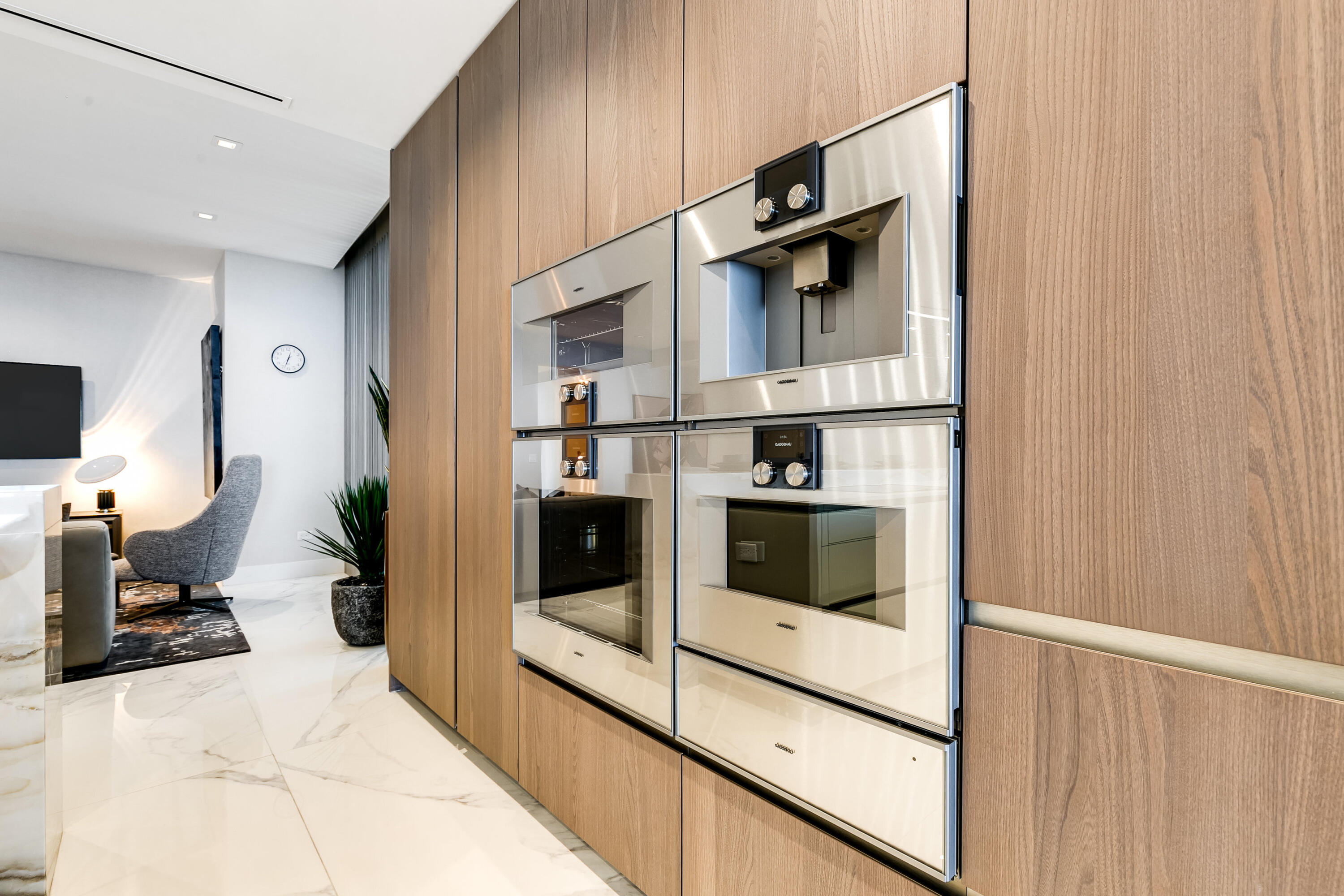 Turnberry Ocean Club - Residential