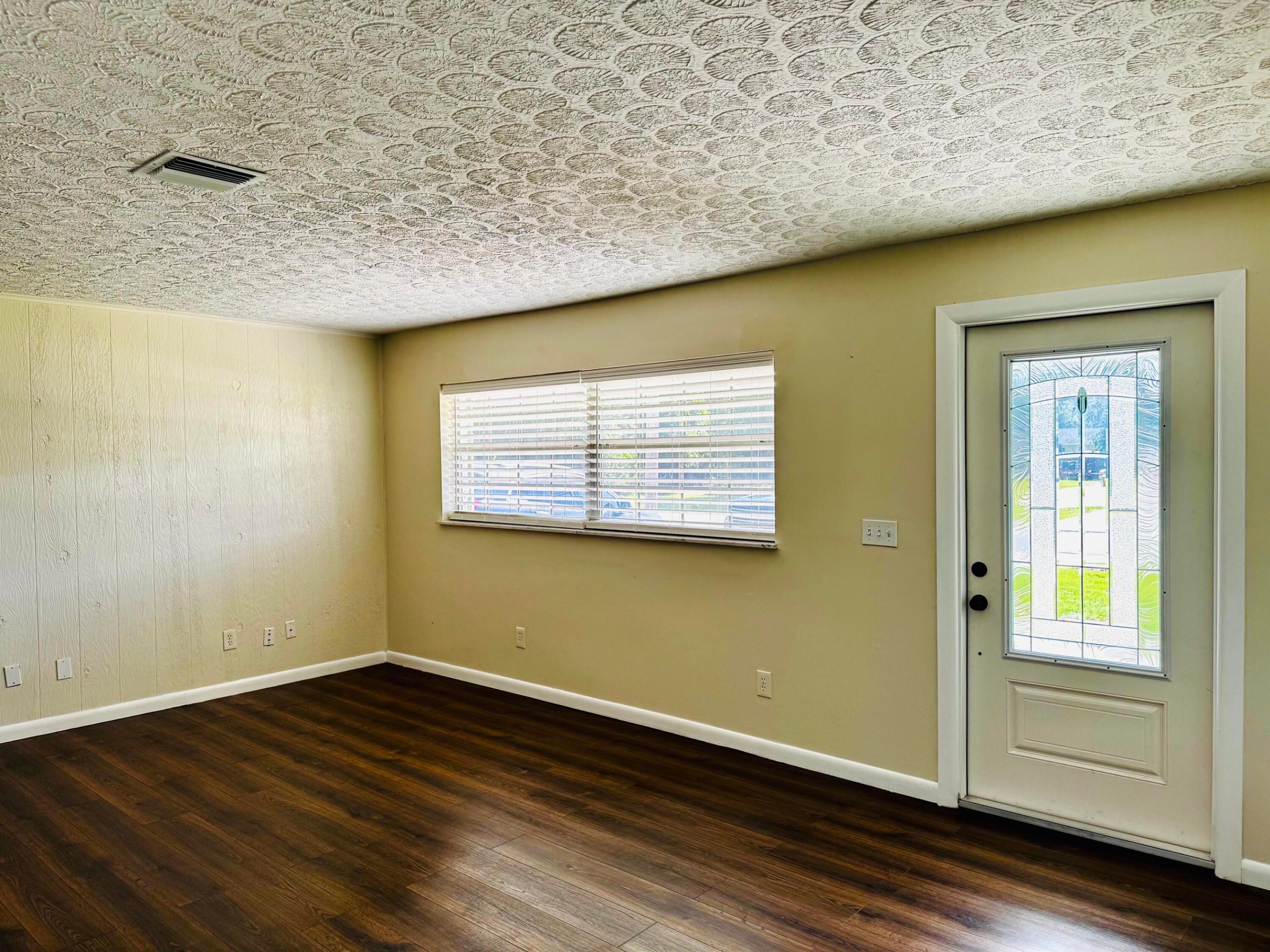 INDIAN RIVER ESTATES UNIT 7 - Residential