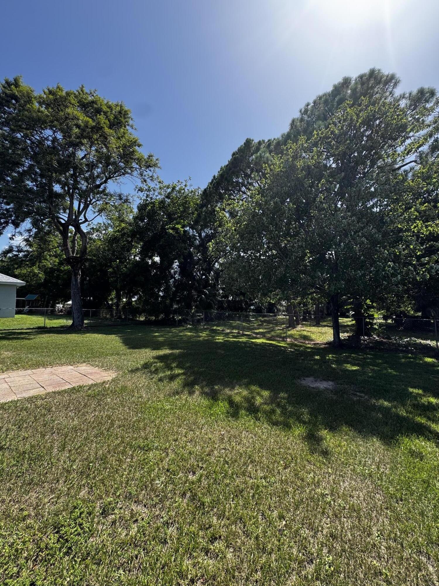 INDIAN RIVER ESTATES UNIT 7 - Residential
