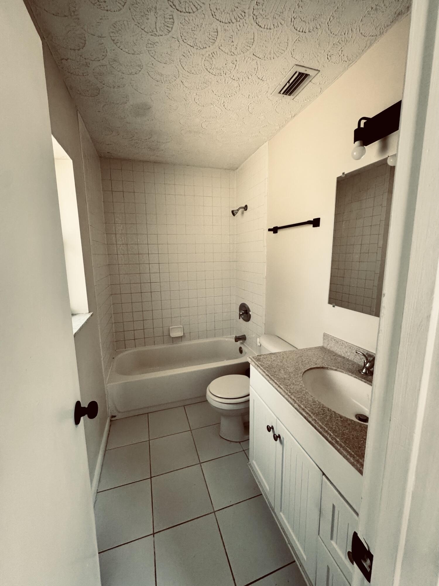 INDIAN RIVER ESTATES UNIT 7 - Residential
