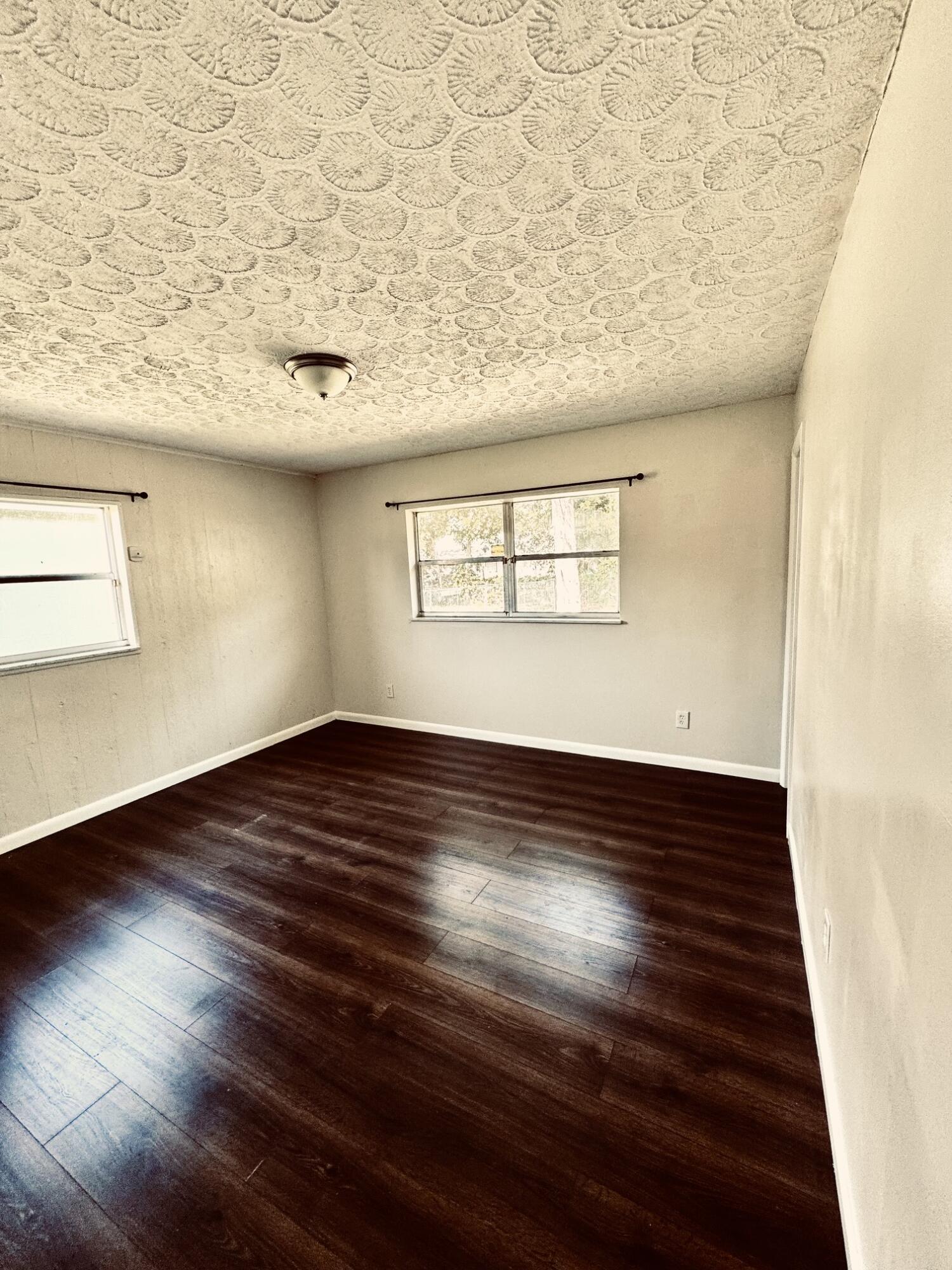 INDIAN RIVER ESTATES UNIT 7 - Residential